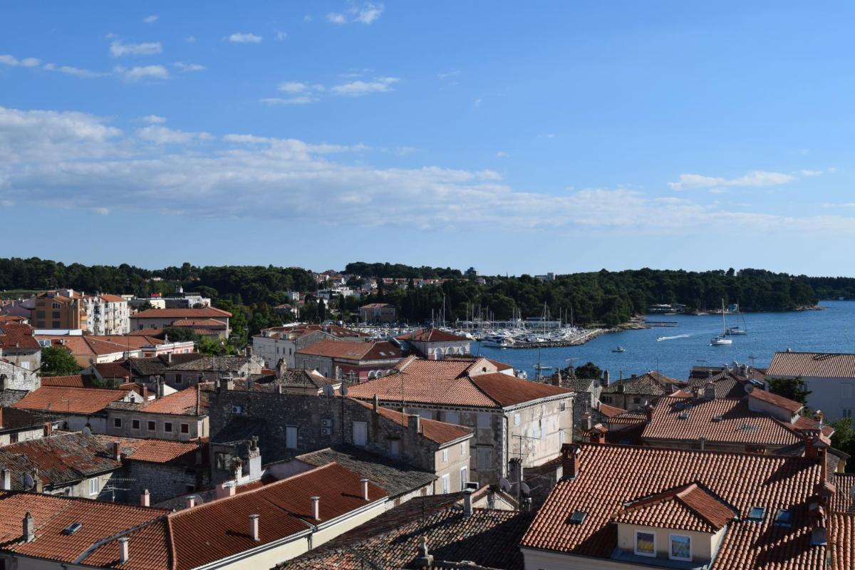 Apartment Vukovic - Property Image 12