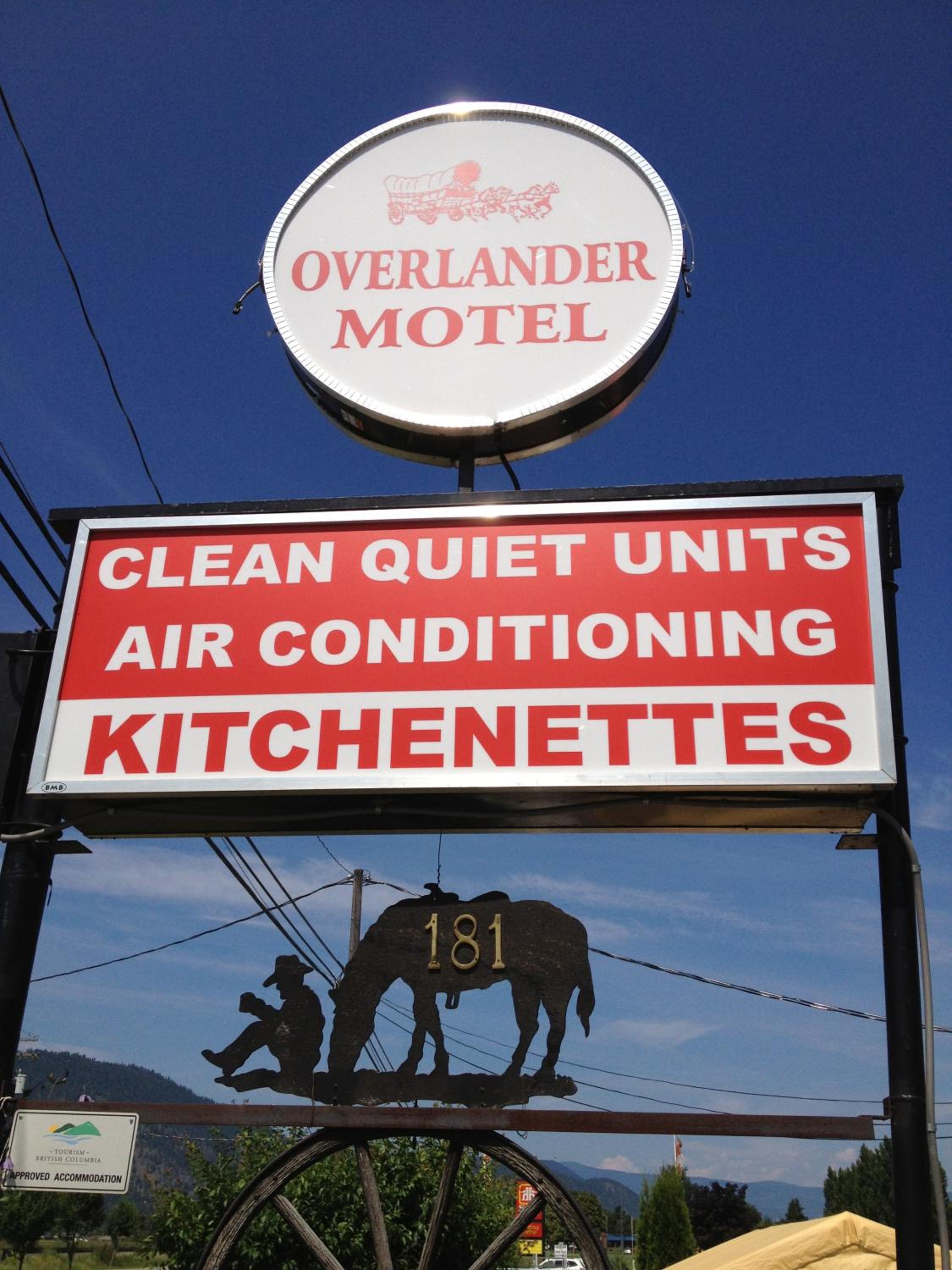 Overlander Motel