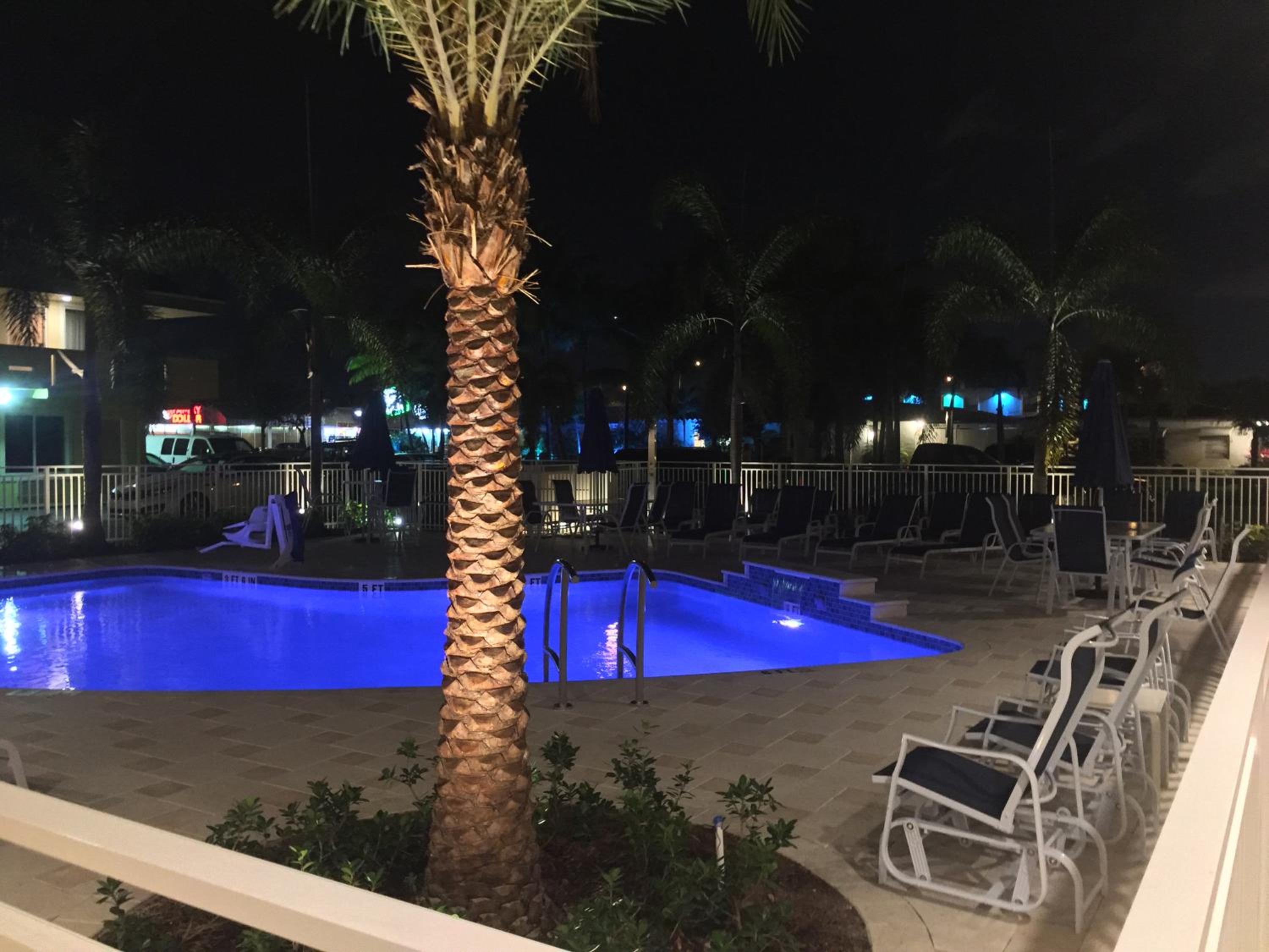 Curtis Inn & Suites