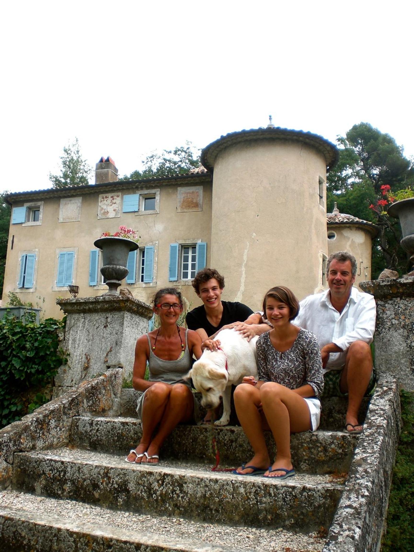 Photo 10