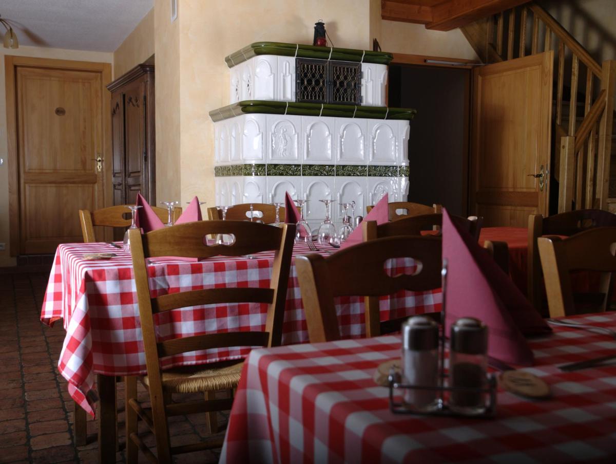 restaurant