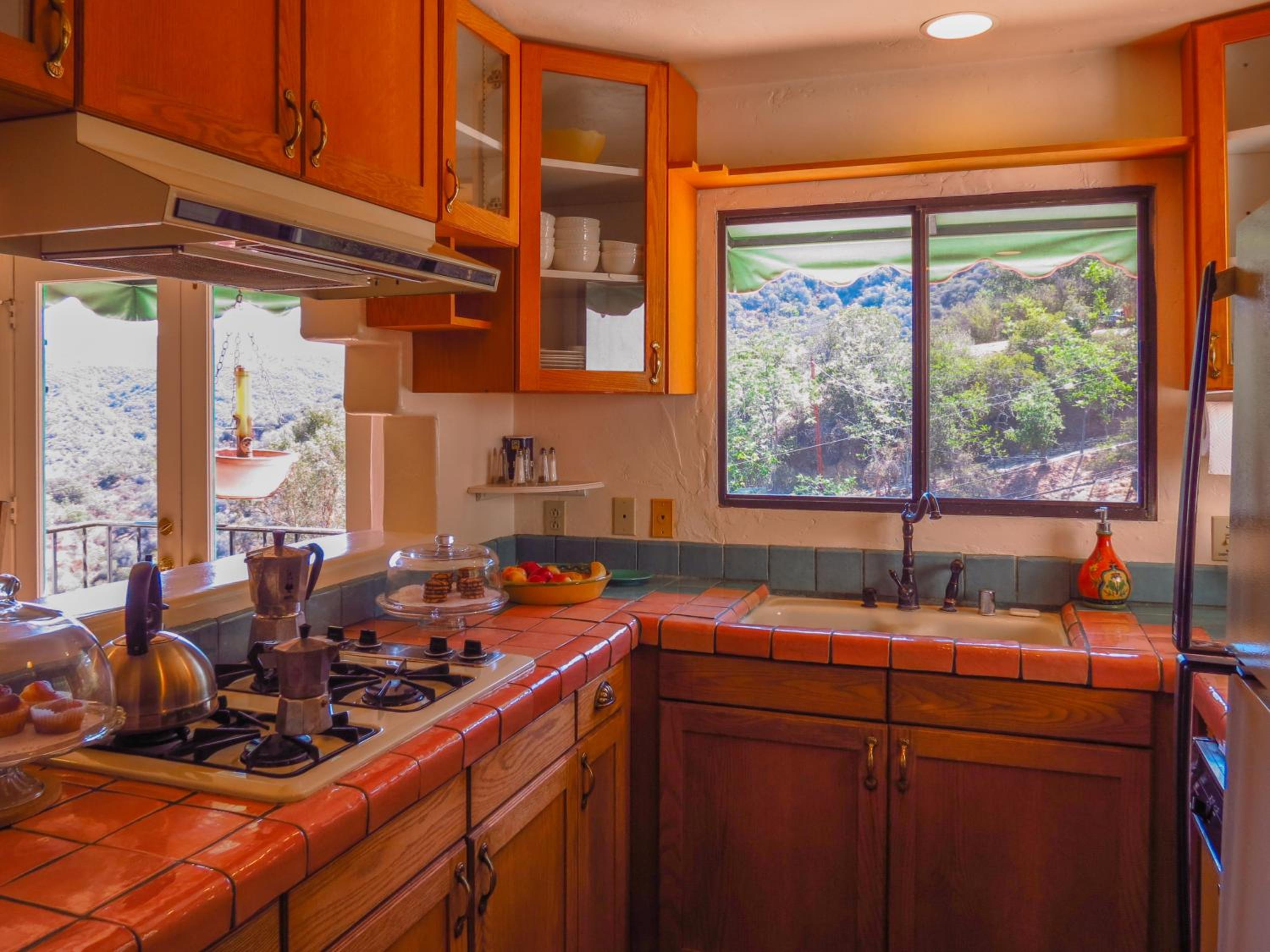 Topanga Canyon Inn Bed and Breakfast - Property Image 38