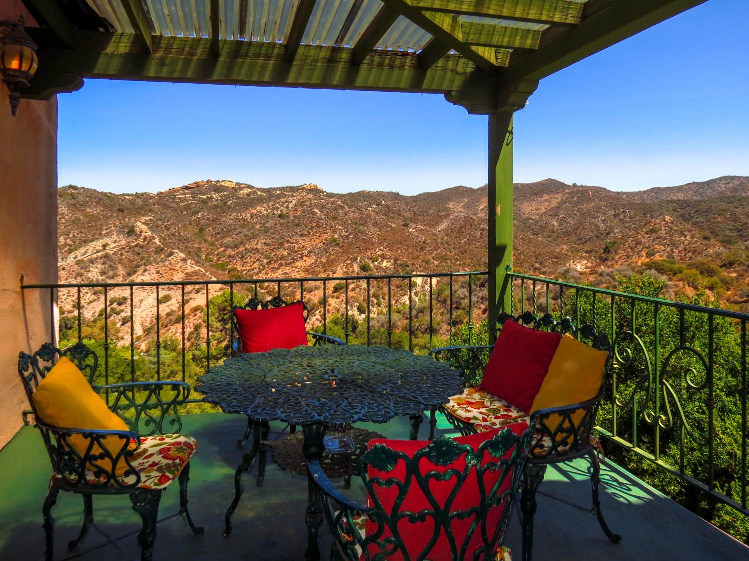 Topanga Canyon Inn Bed and Breakfast - Property Image 54