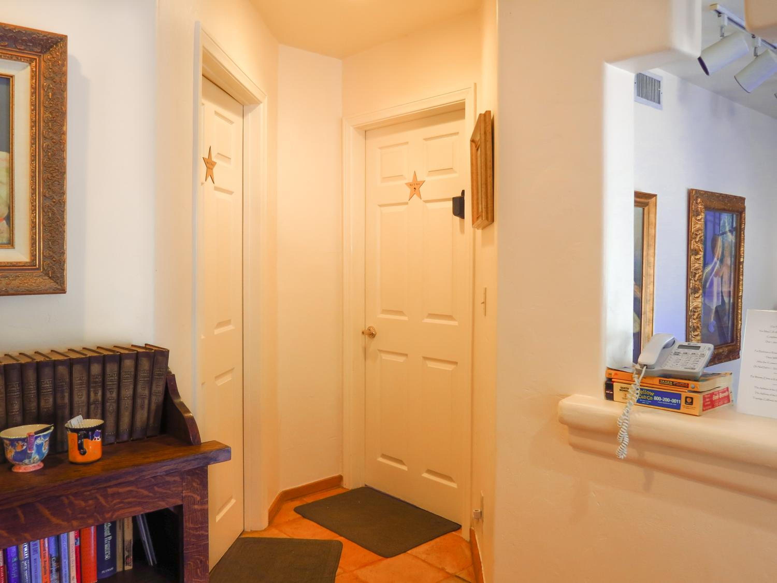 Topanga Canyon Inn Bed and Breakfast - Property Image 15