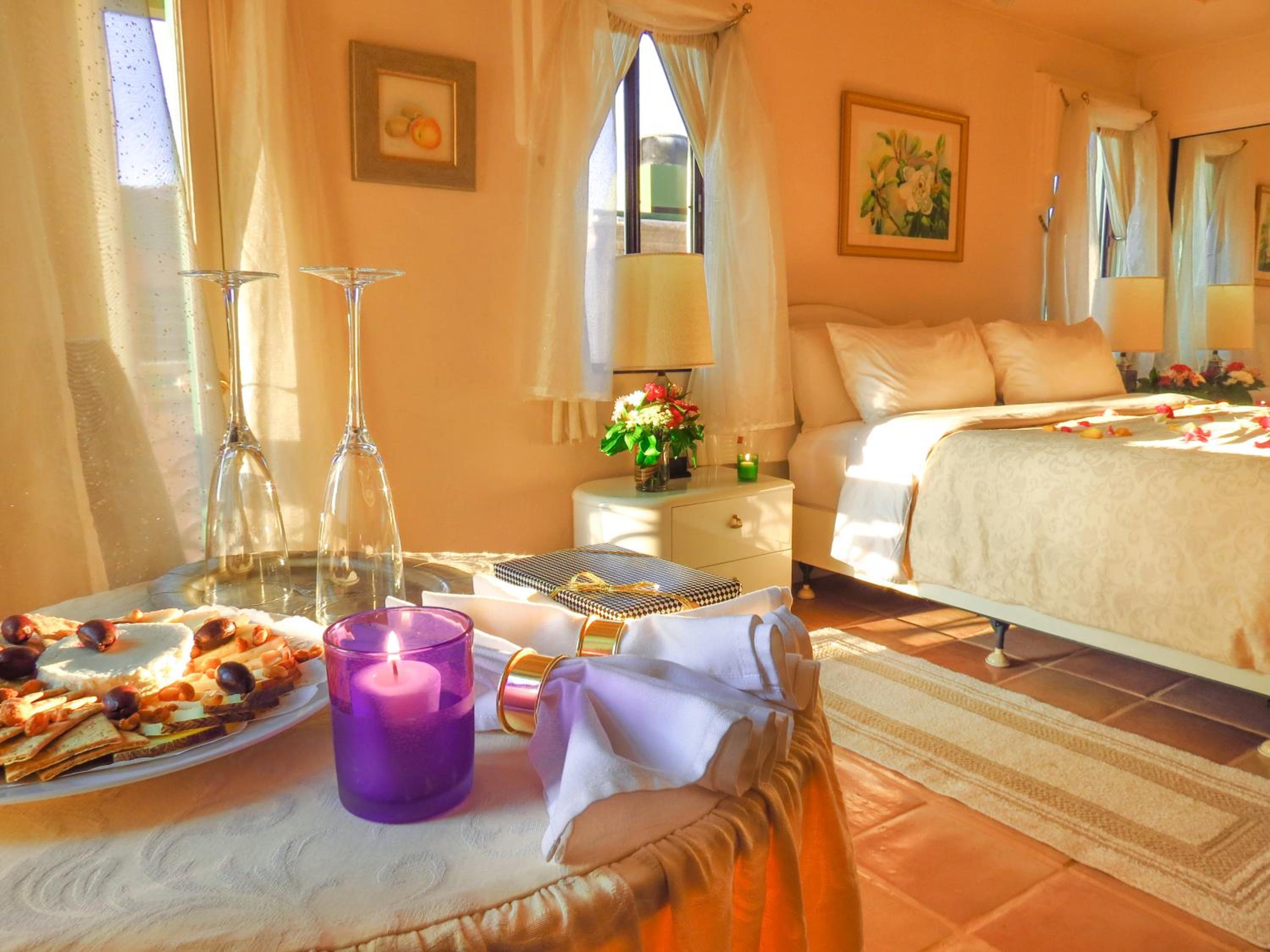 Topanga Canyon Inn Bed and Breakfast - Property Image 6