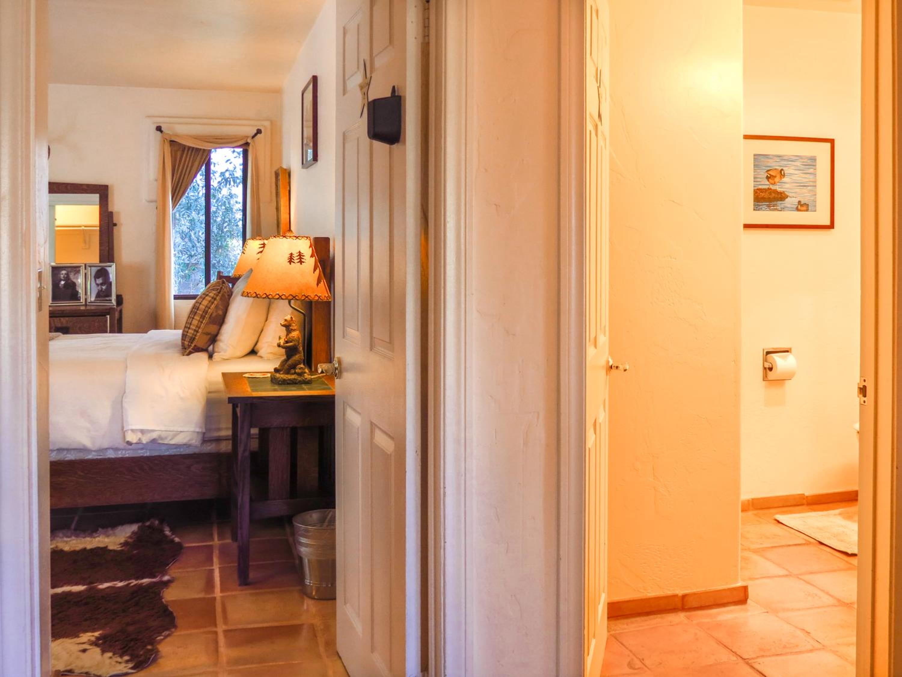 Topanga Canyon Inn Bed and Breakfast - Property Image 10