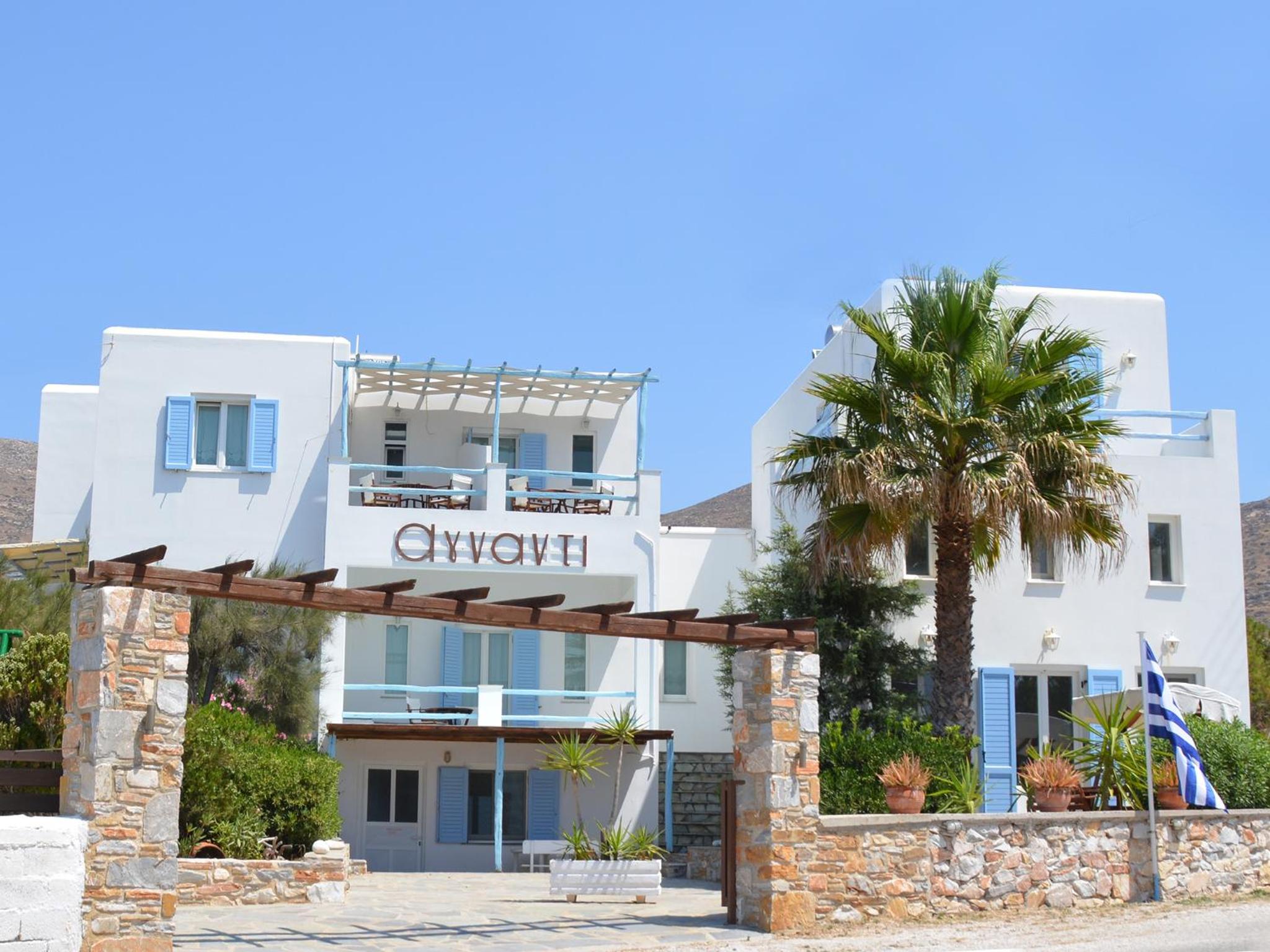 Hotel Agnadi Syros Beachfront Studios & Rooms - Image 1