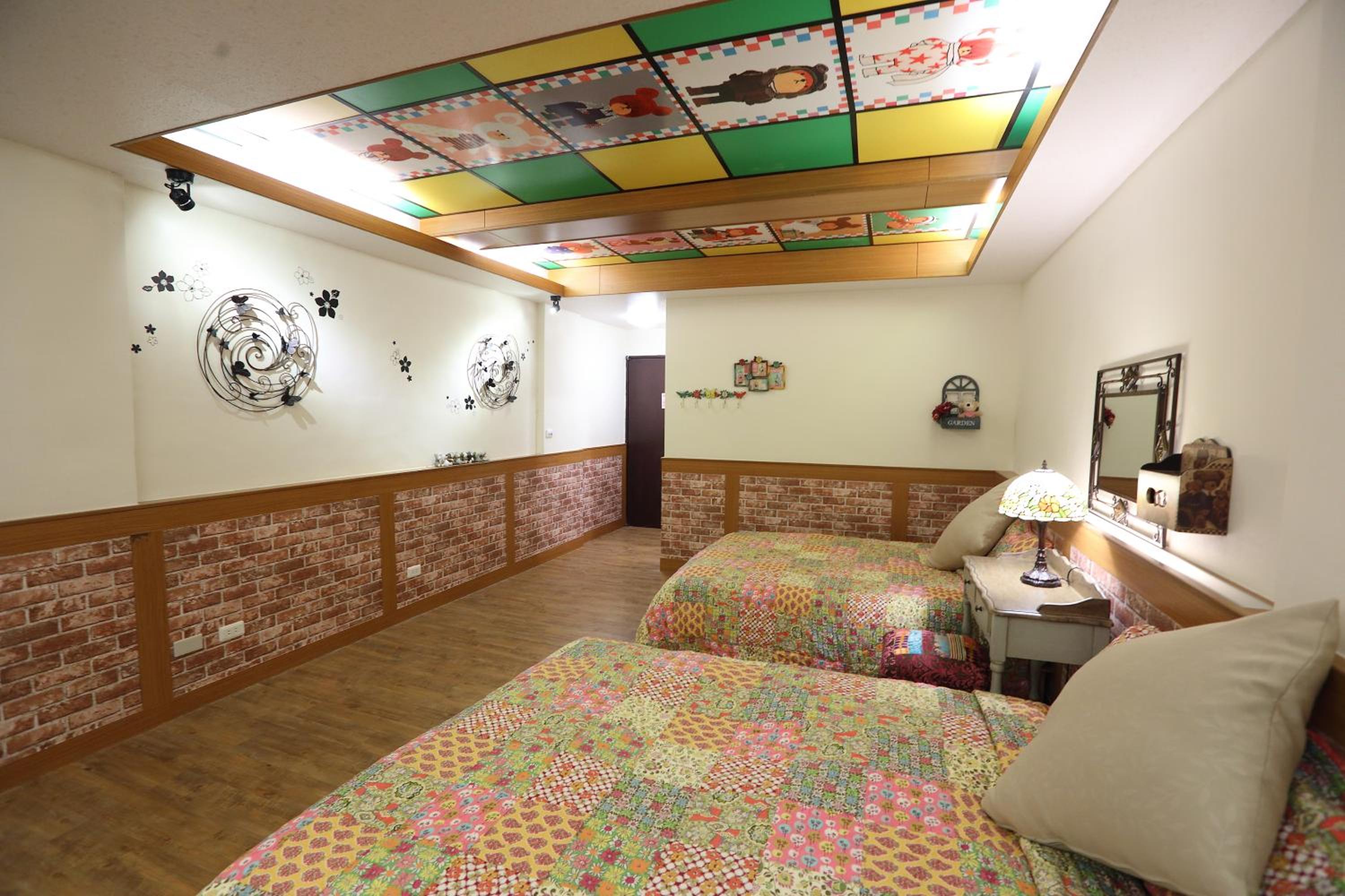 First Place B&B (Hualien Railway Station)
