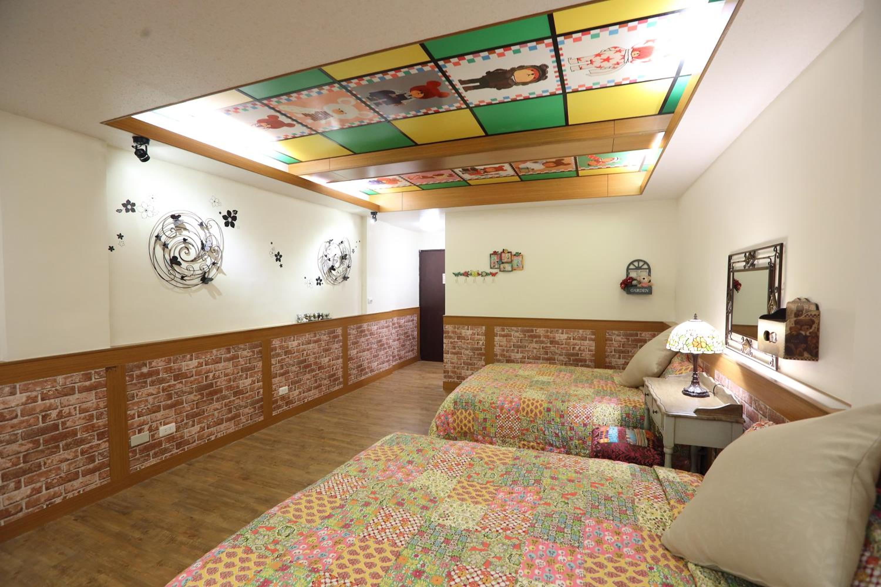First Place B&B (Hualien Railway Station)