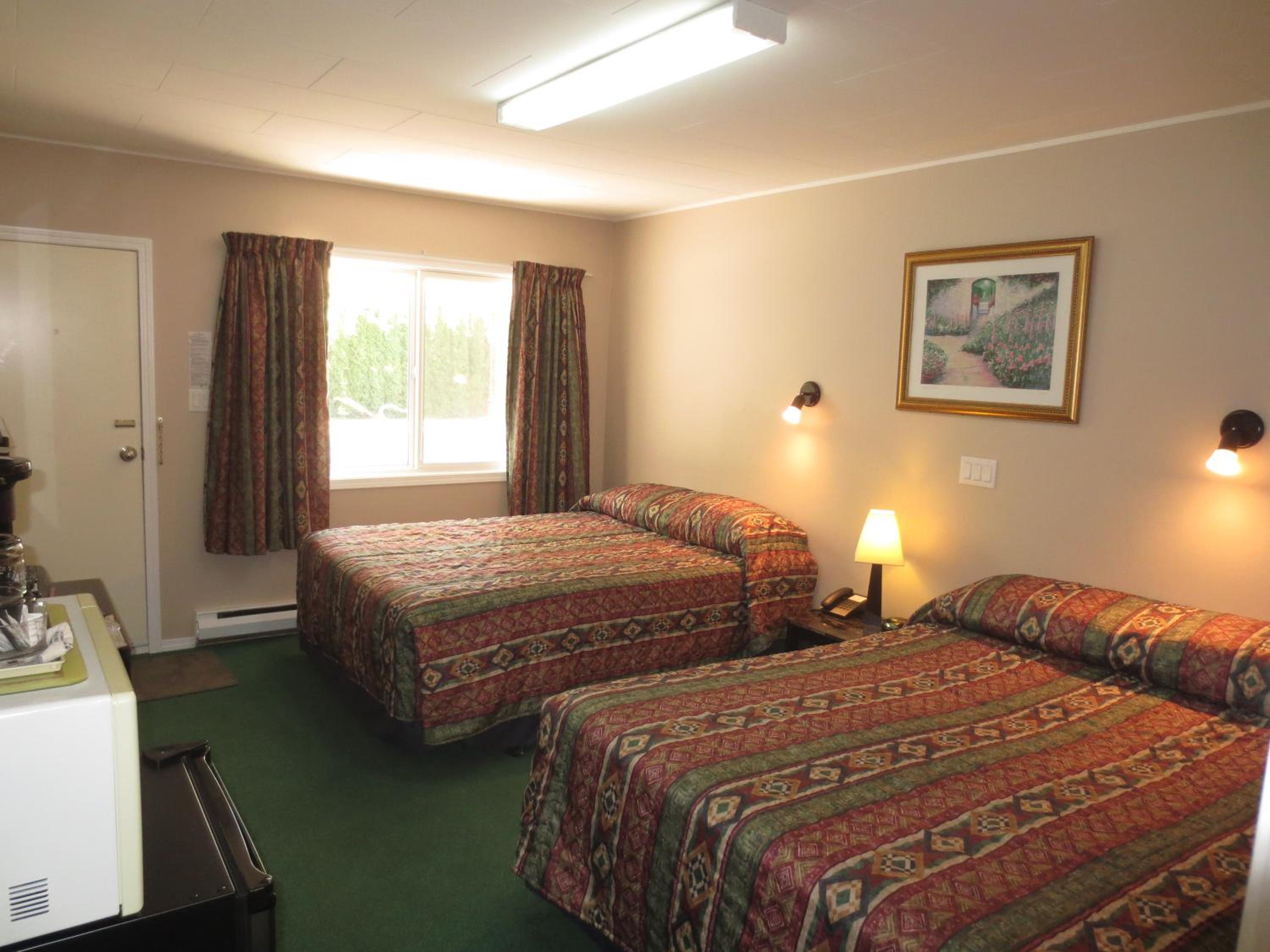 Overlander Motel
