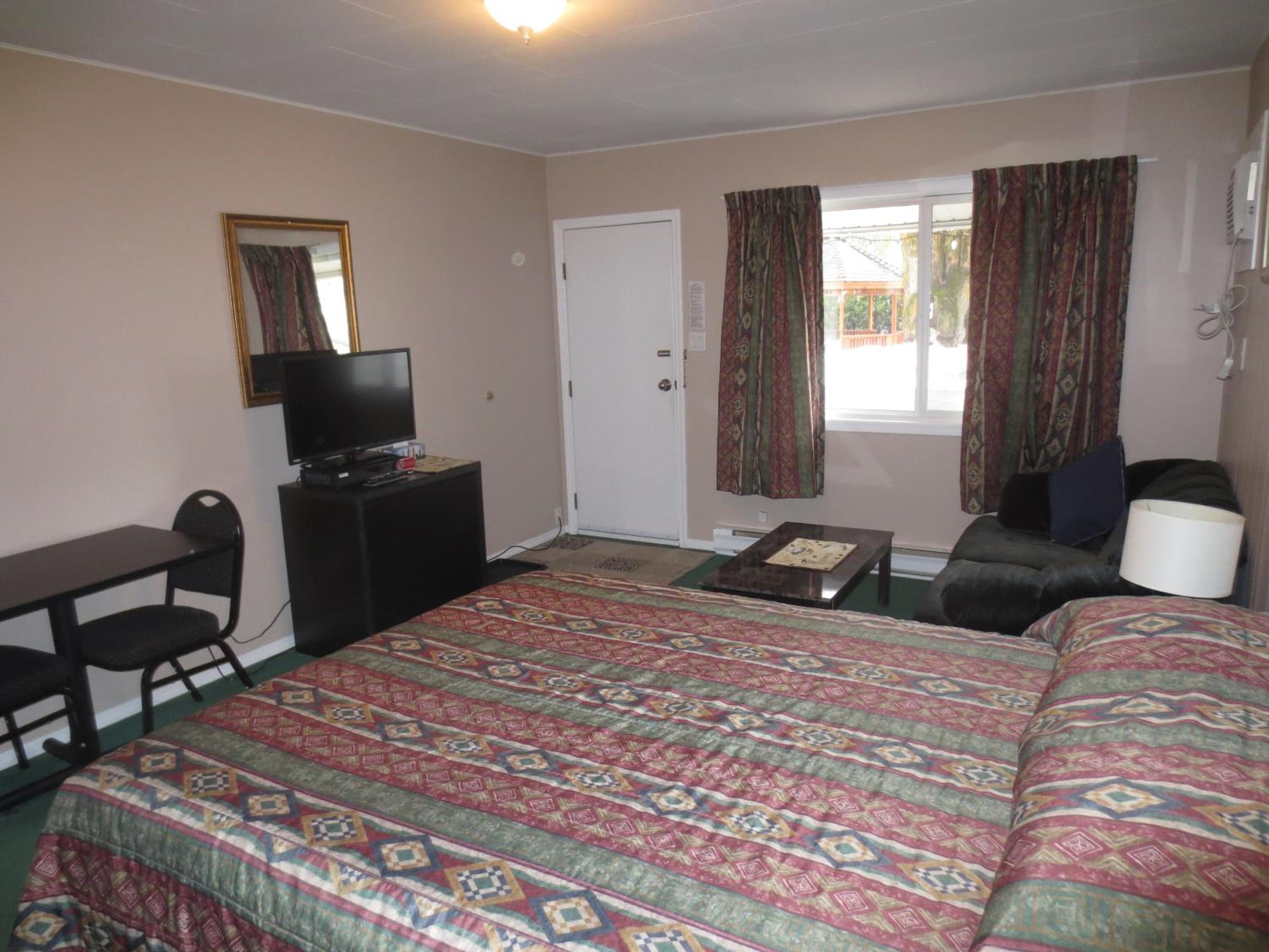 Overlander Motel