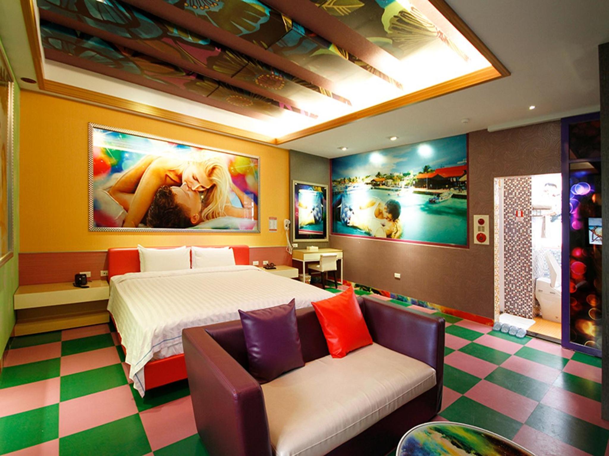 hotel room
