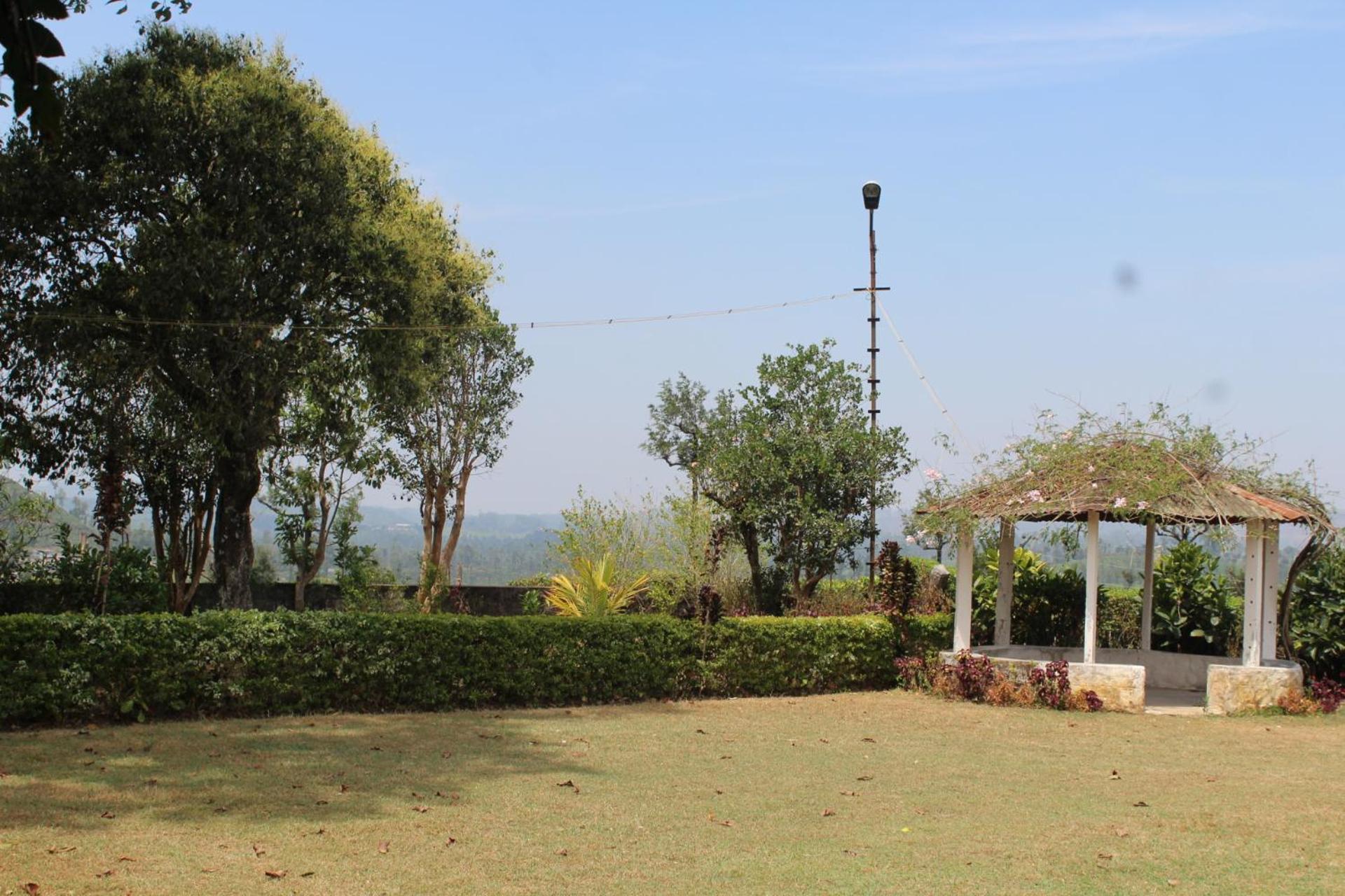 Sirukundra Garden Bungalow view 4