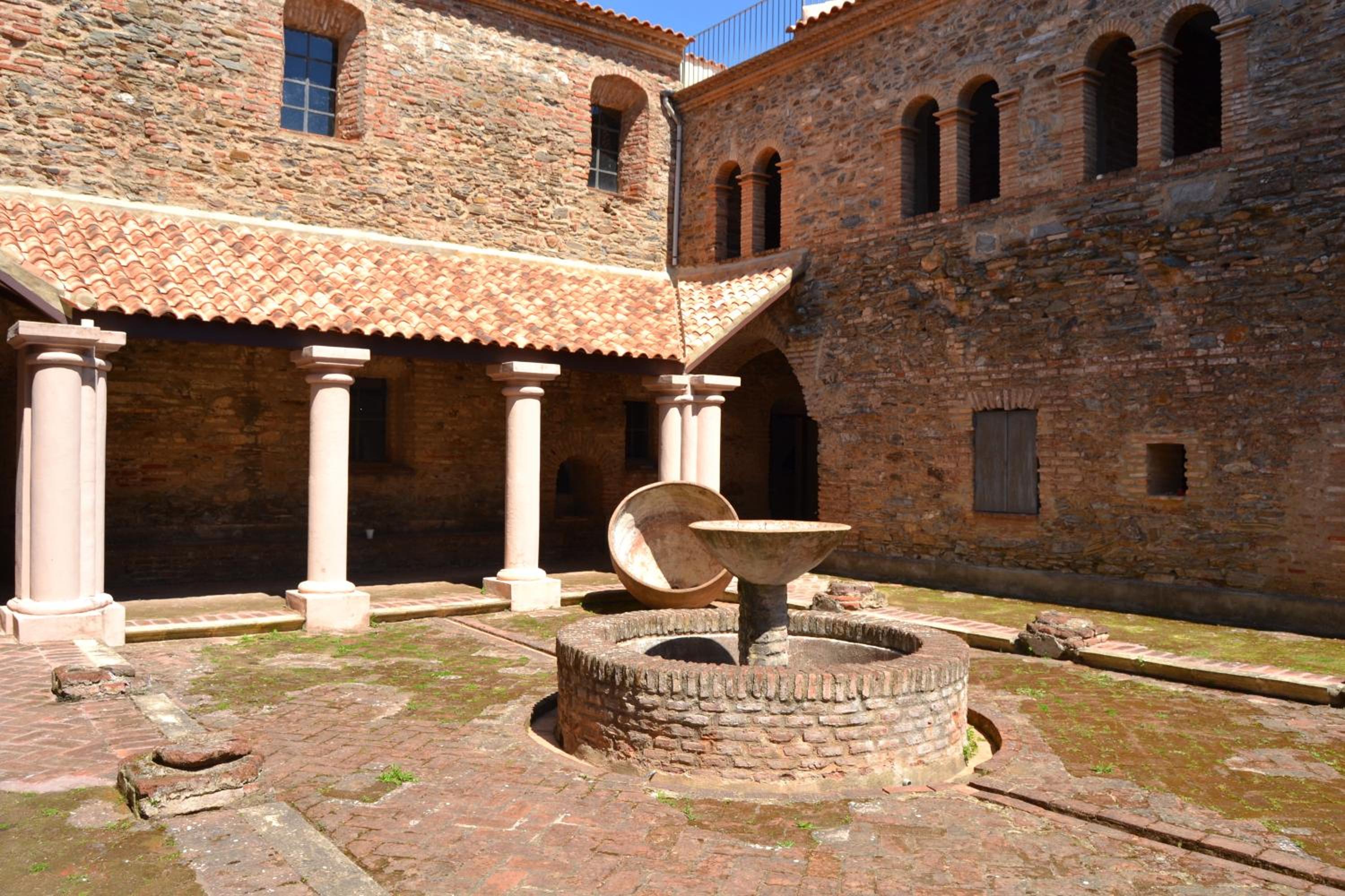 Photo 42