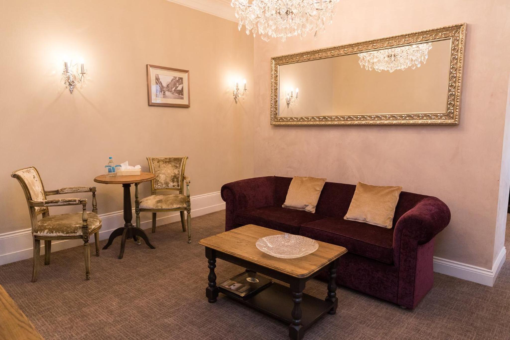 Kings Lynn Vacations - Dukes Head Hotel - Property Image 17