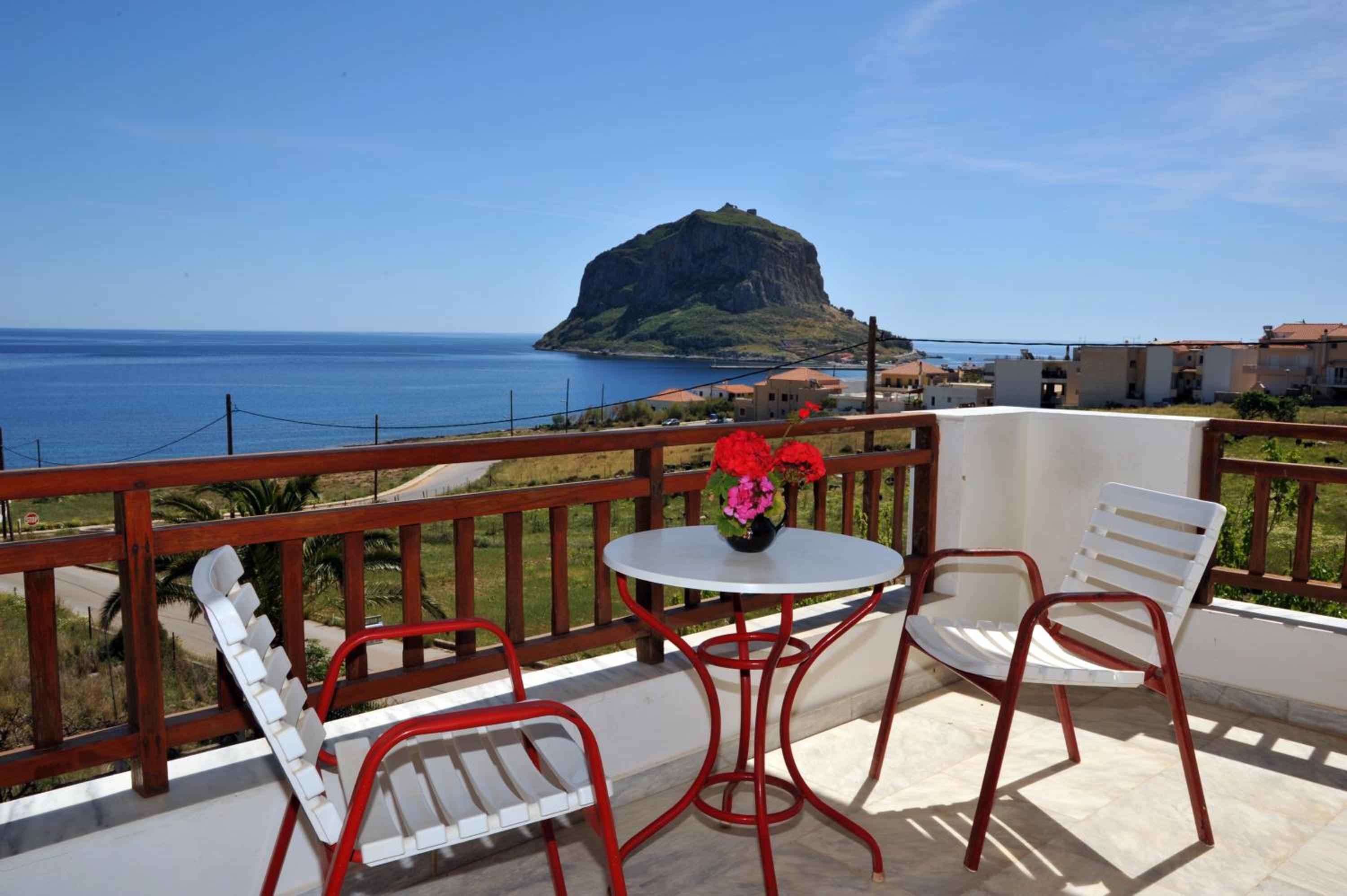 Alta Vista Studios - ex Lekka's House view 4