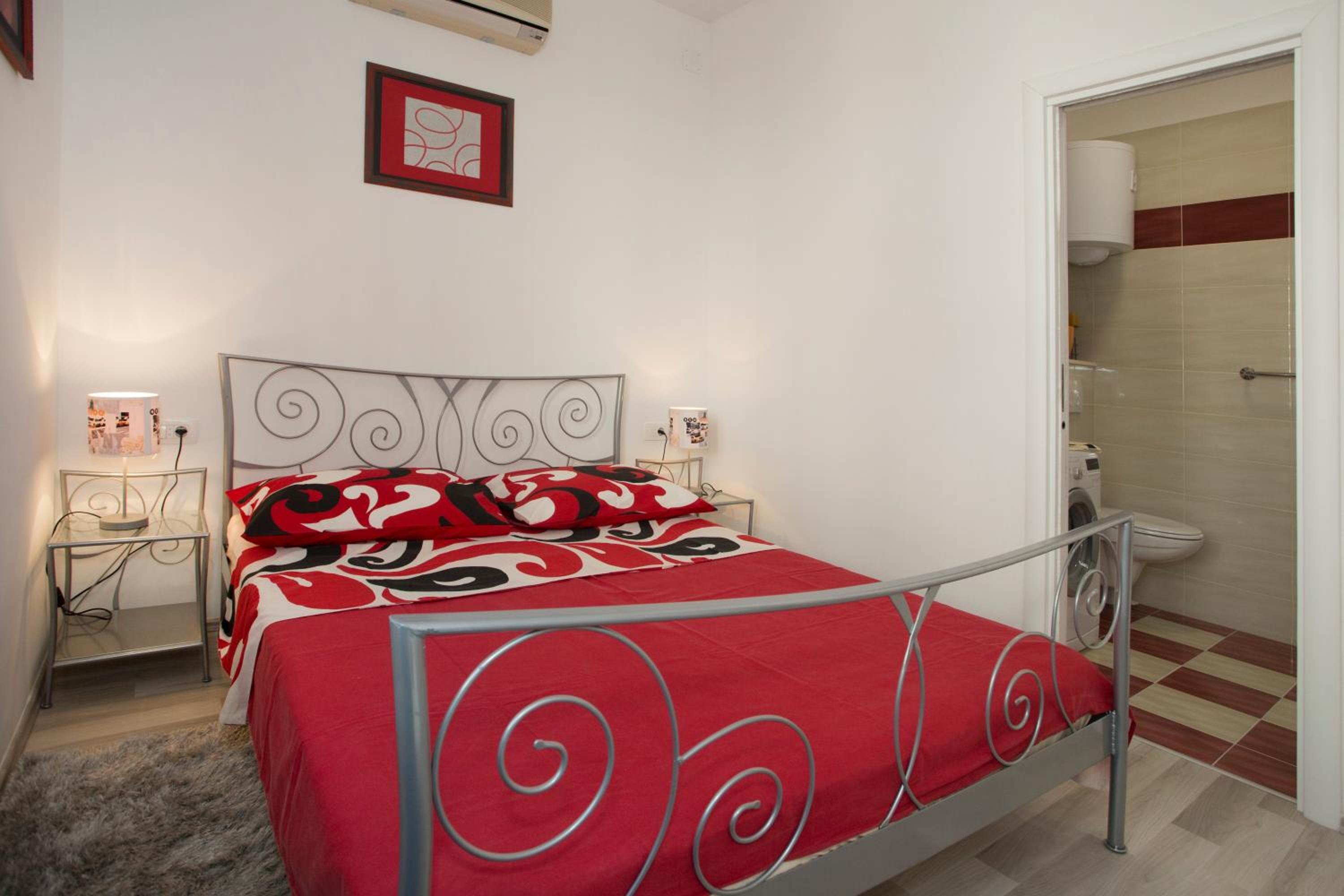 Apartments Sevilja view 3