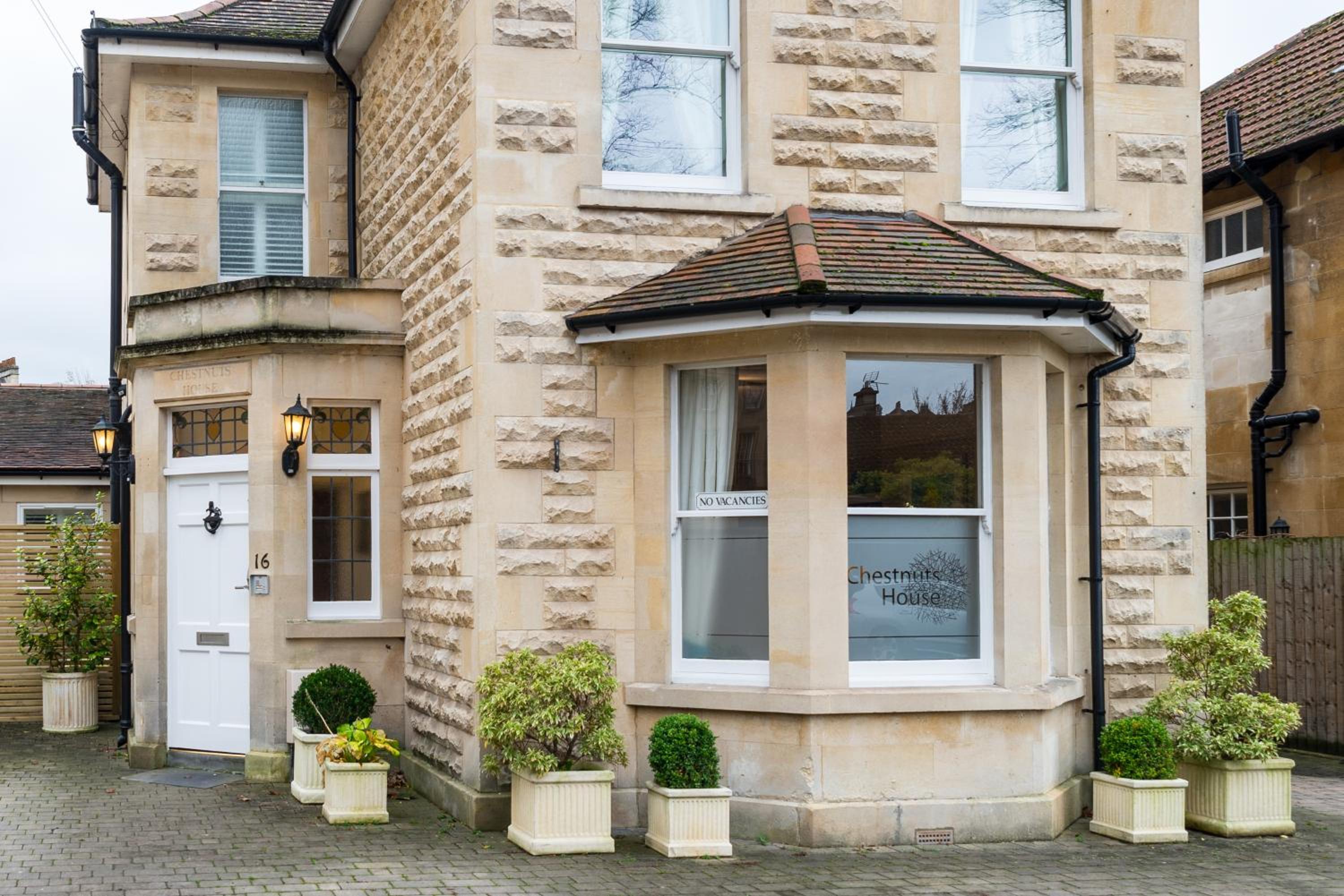 Hotel Chestnuts House Boutique B&B - Image 1