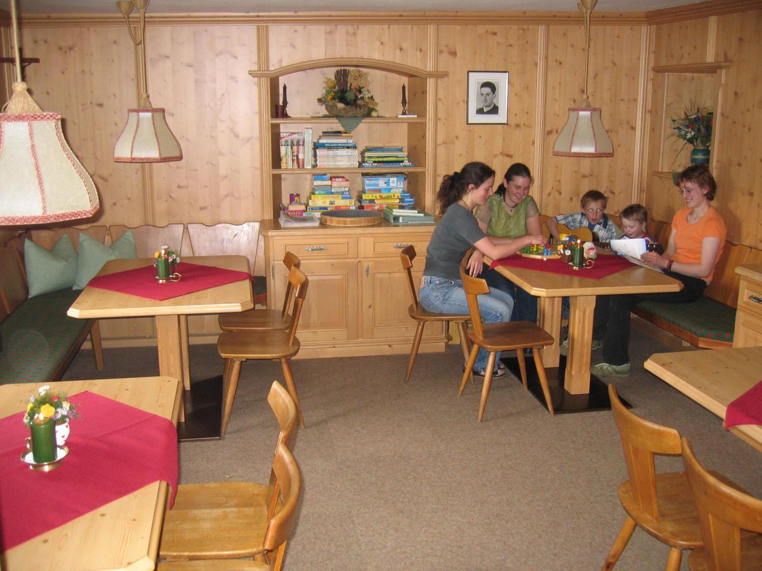 Photo 43