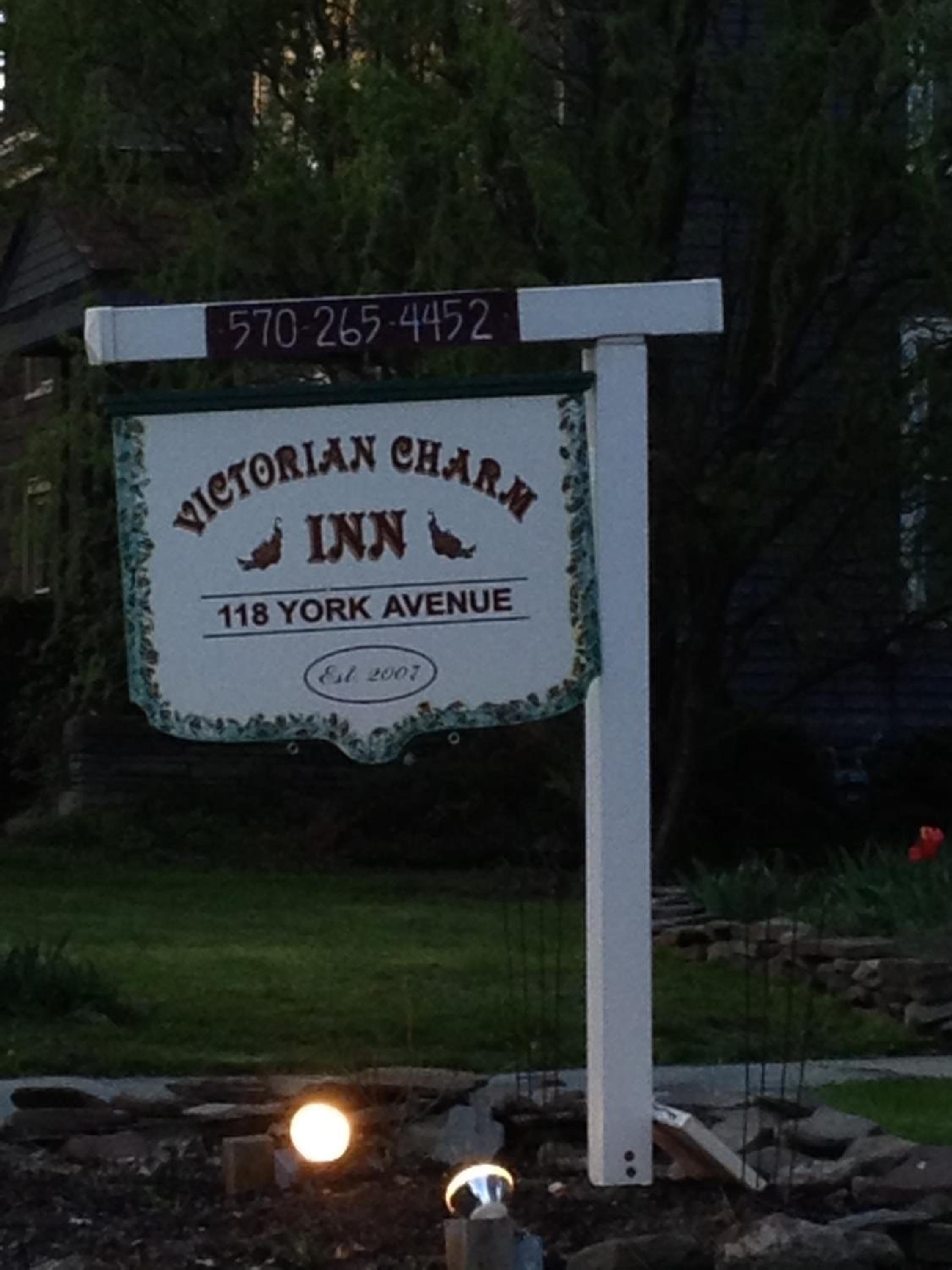 Victorian Charm Inn