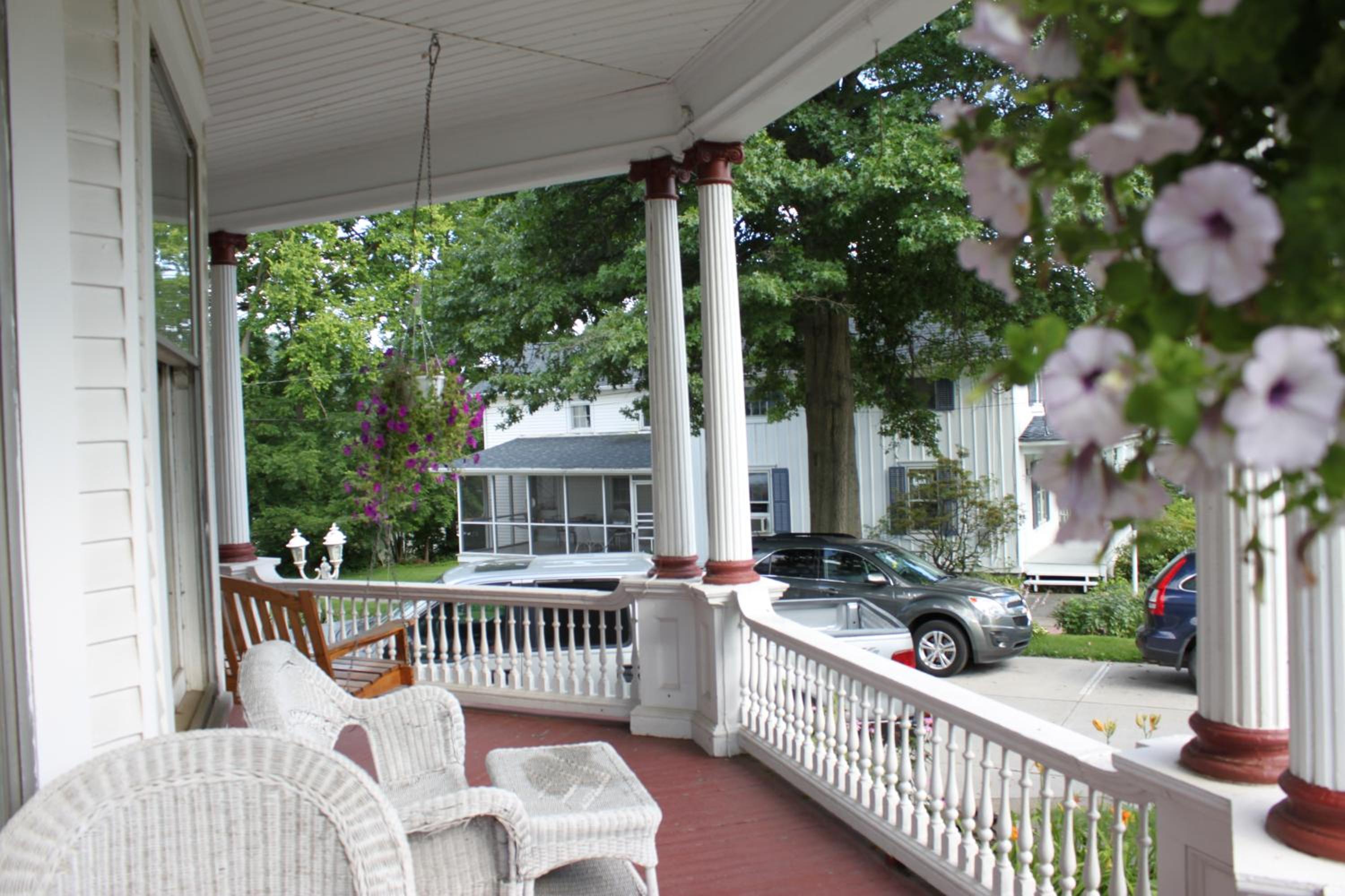 Victorian Charm Inn
