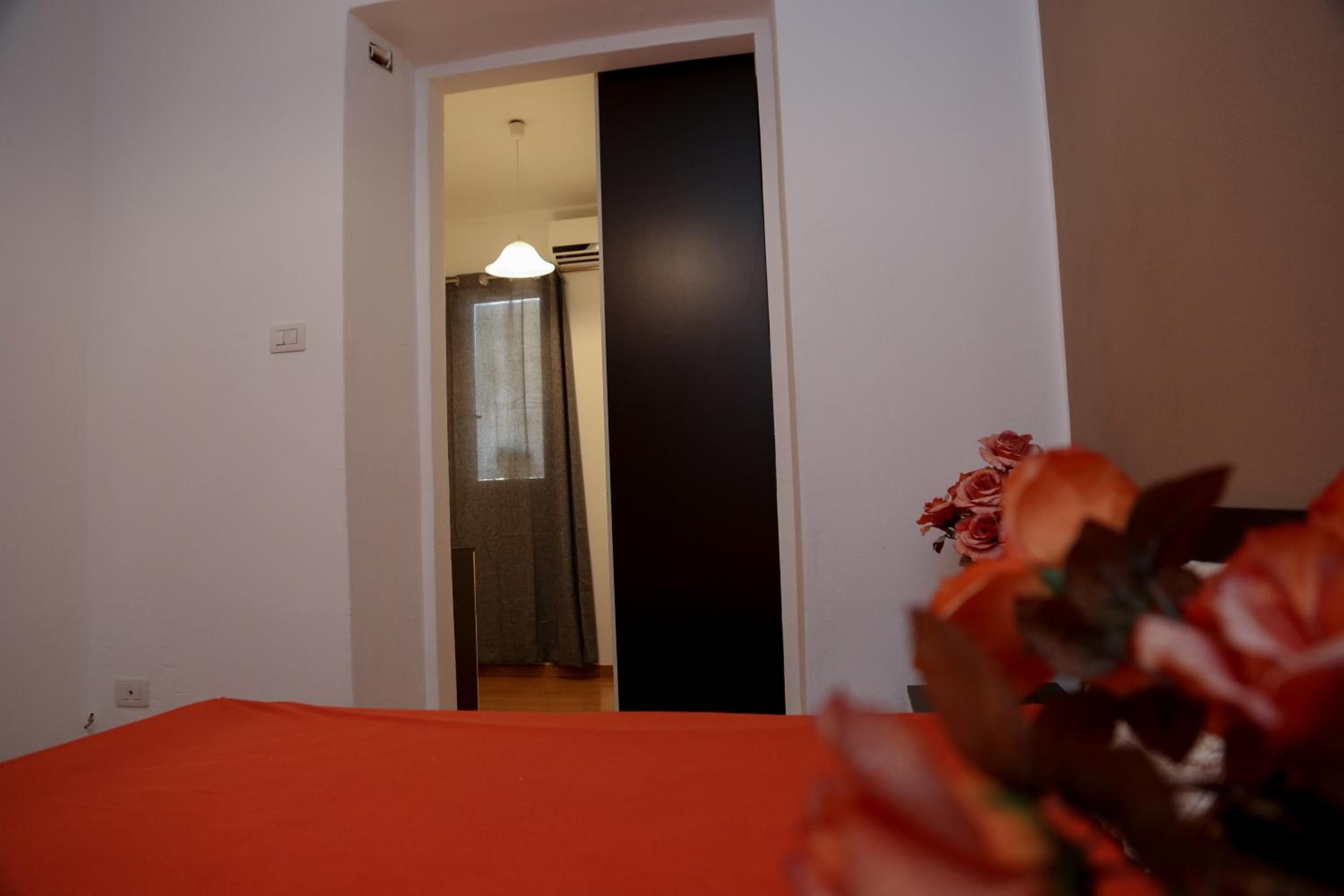 Casa Bea en Quartu SantʼElena — hotel room