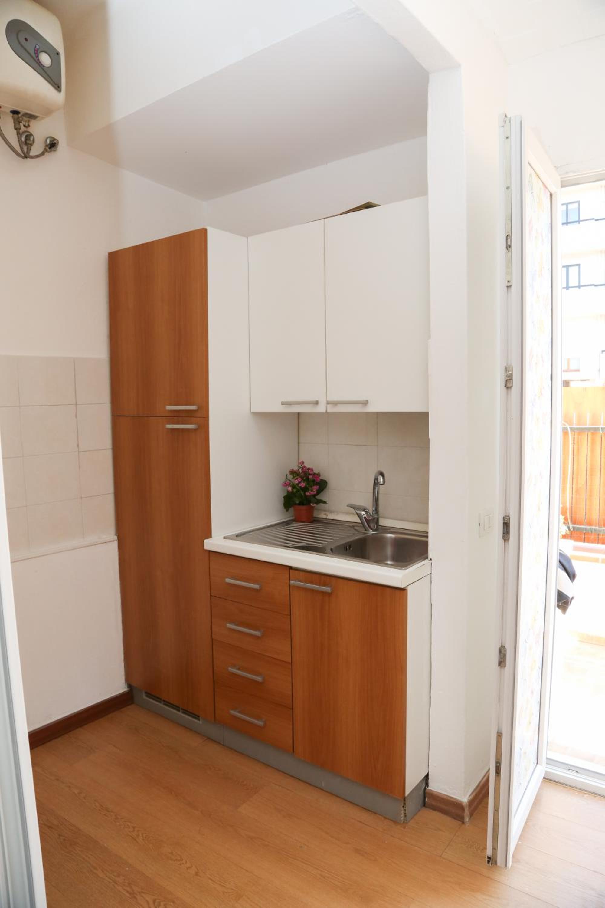Casa Bea en Quartu SantʼElena — kitchen