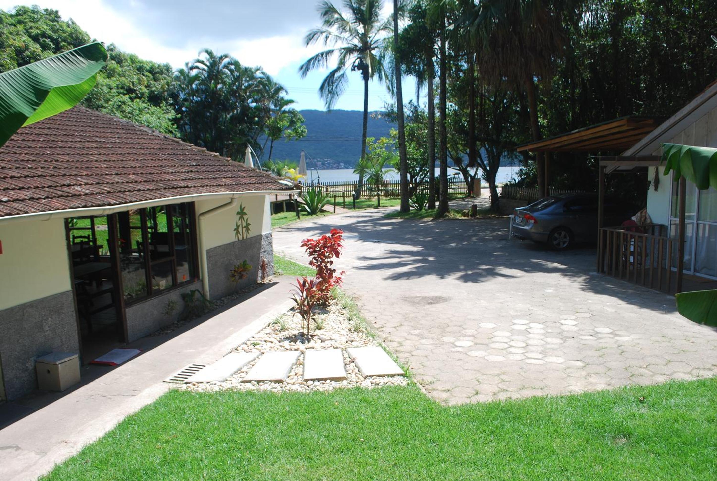 Pousada & Hostal Jardim Da Lagoa view 2