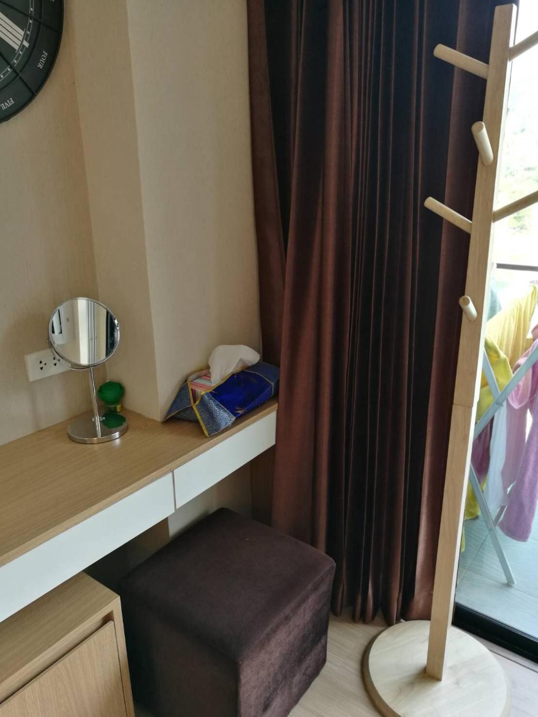 The Naithorn Condo Unit 401