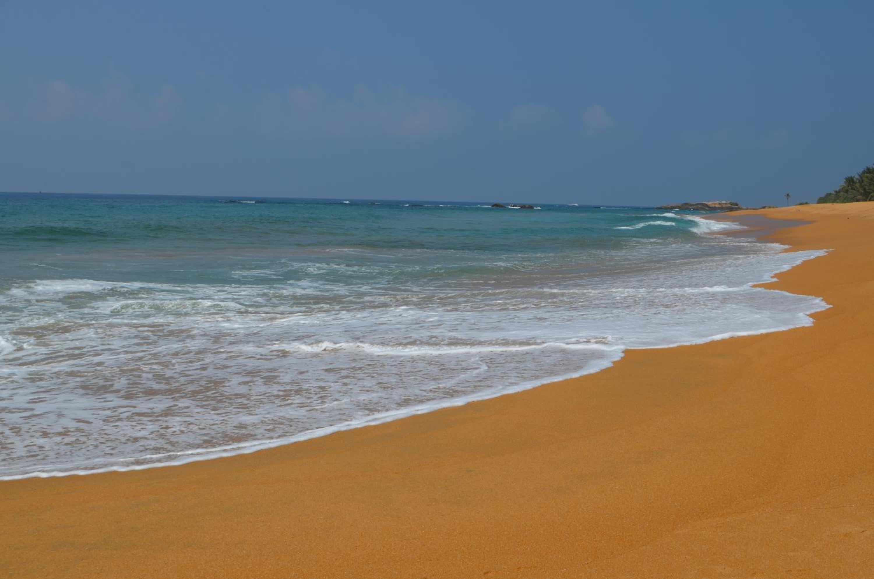 Sri Lanka Beach House Hotel and SPA