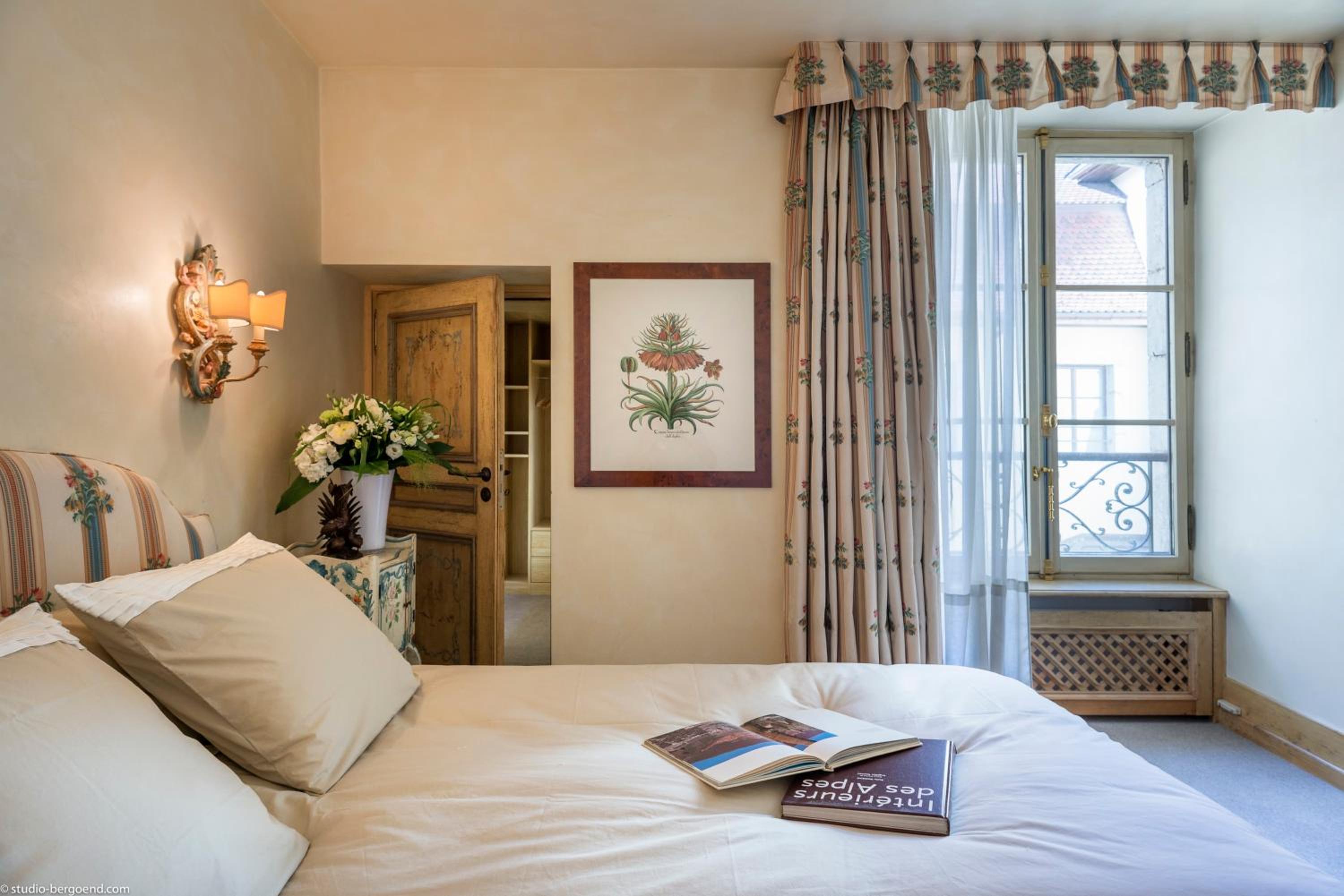 Annecy Historical Center - 165 square meter - 3 bedrooms & 3 bathrooms