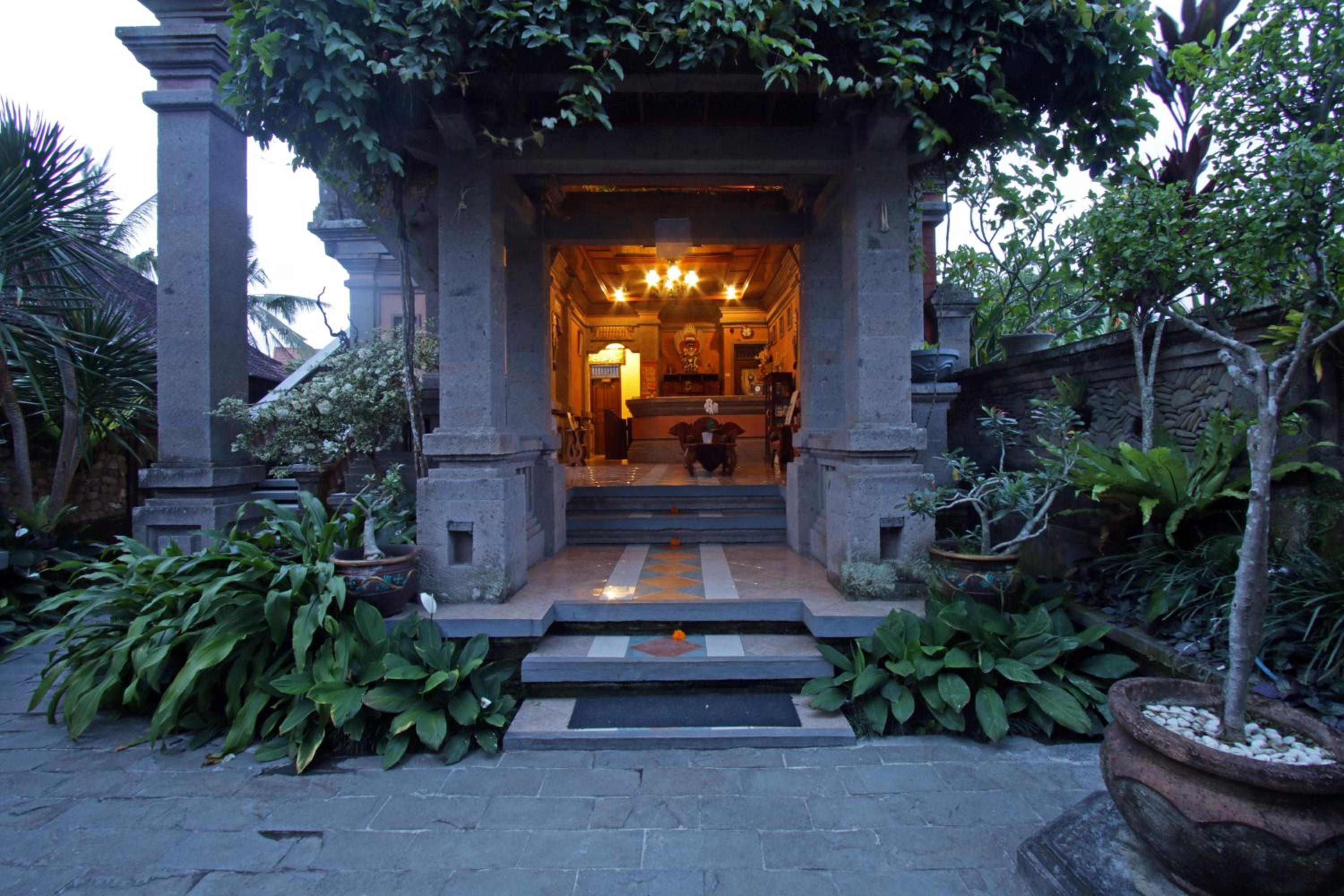 Nick's Hidden Cottages Ubud by Mahaputra