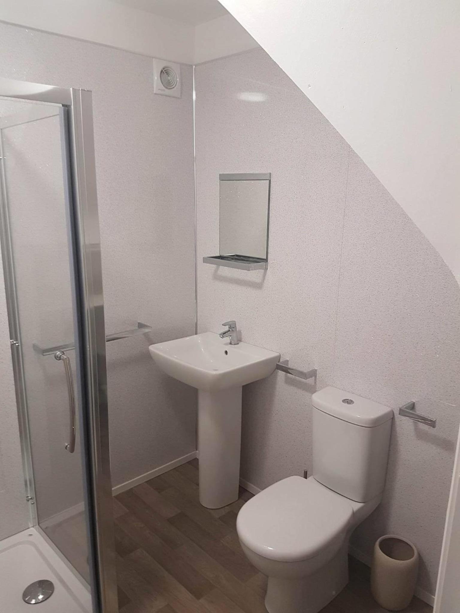 Boutique Ensuite Studios