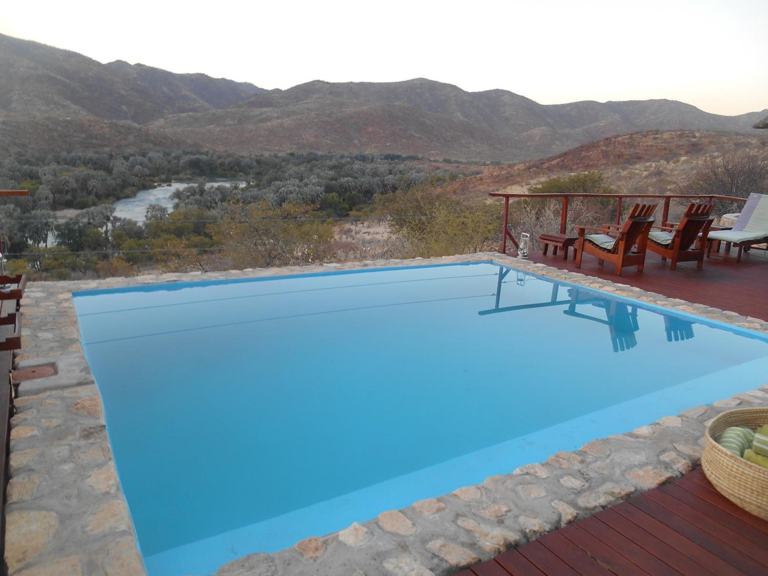 Kapika Waterfall Lodge