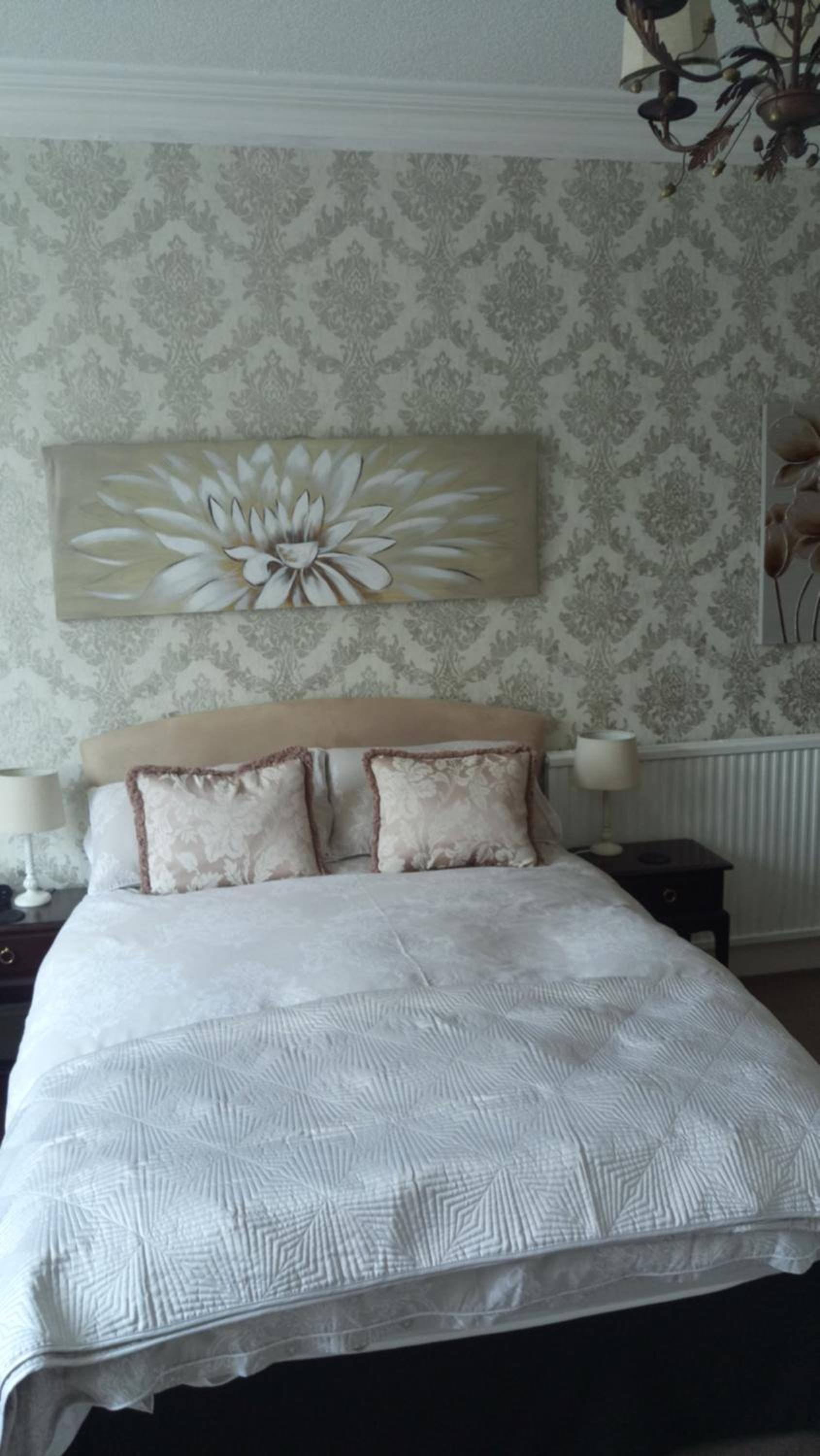 Warwick Lodge