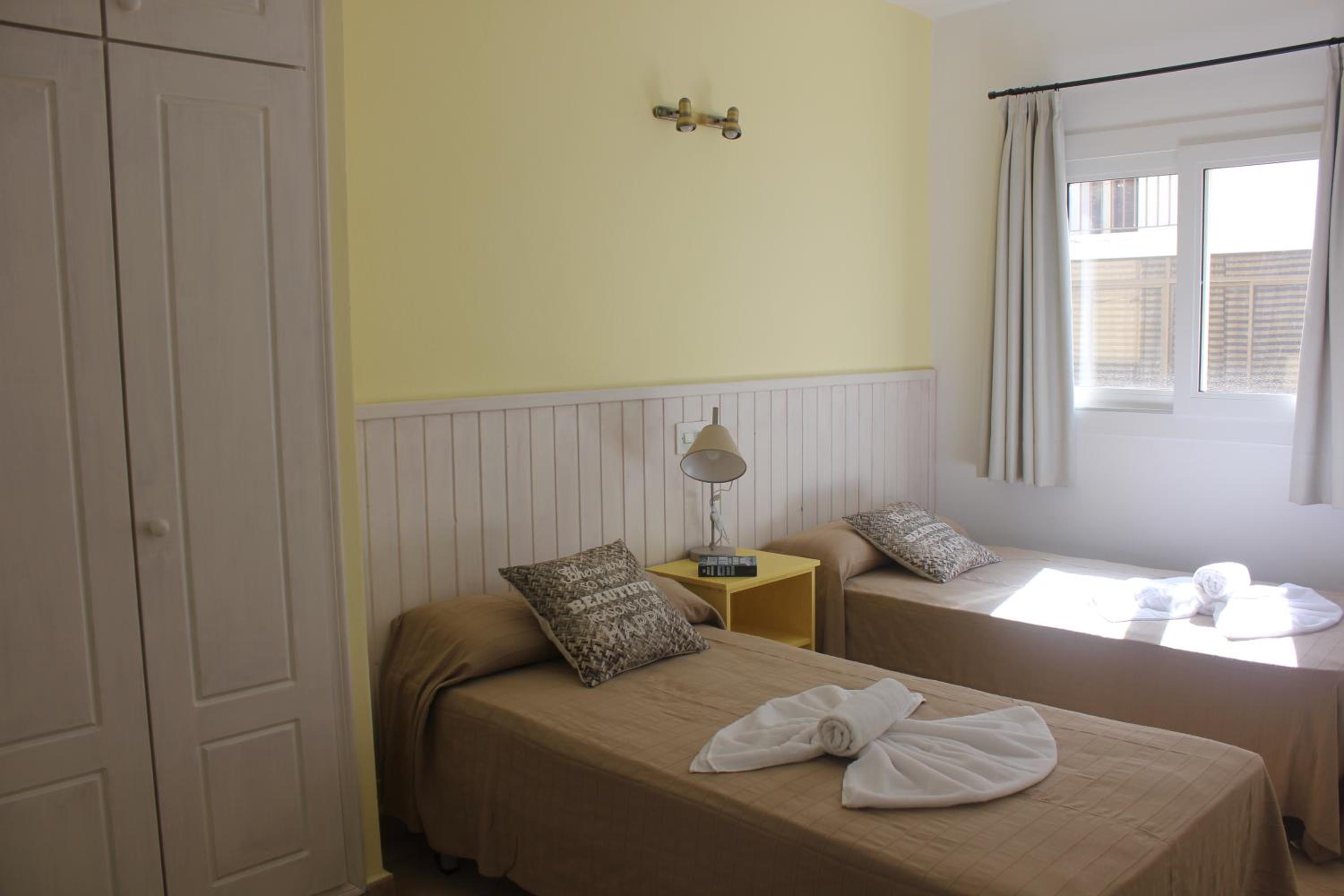 Apartamentos Timon - Emar Hotels