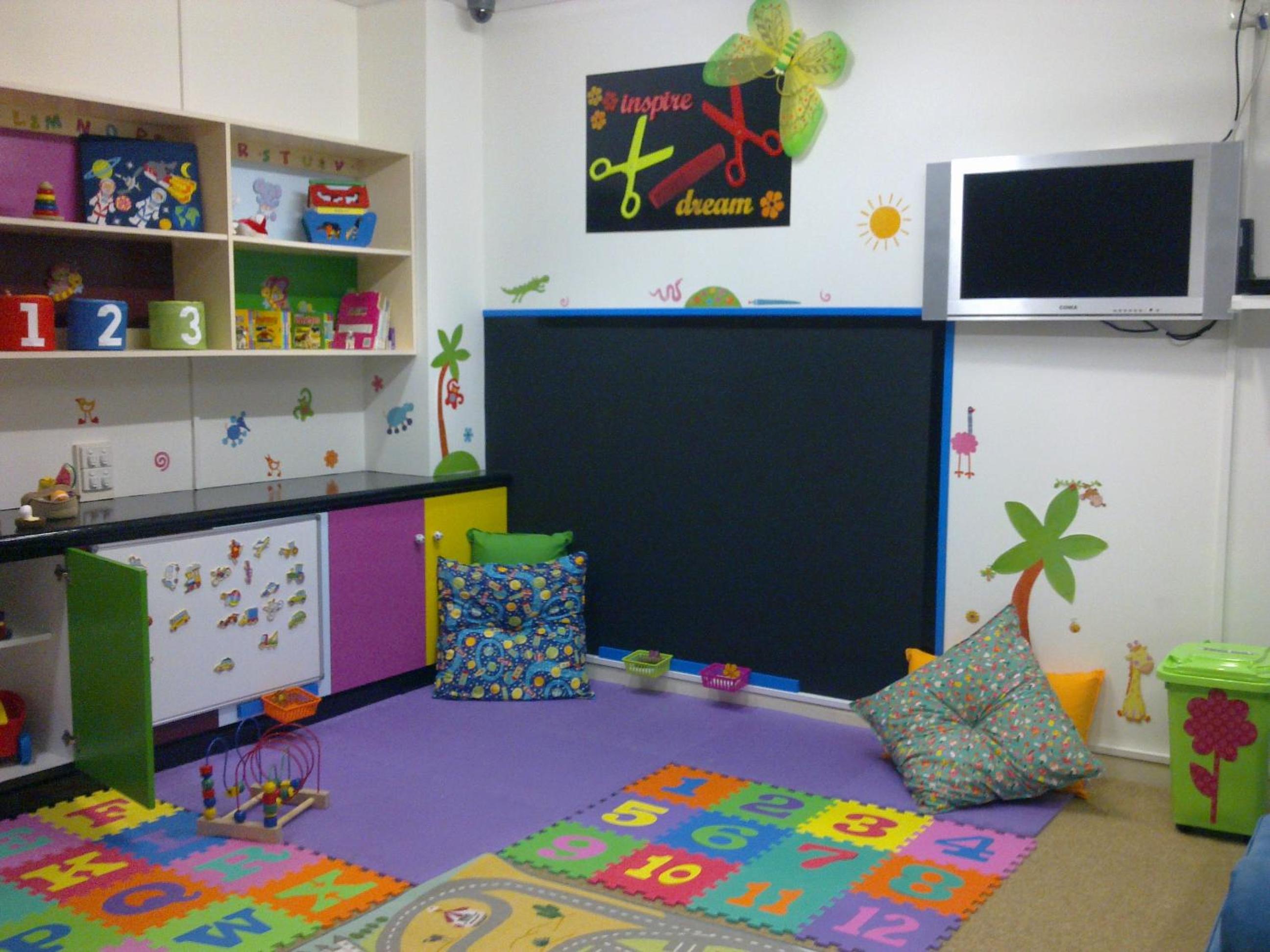 Photo 11