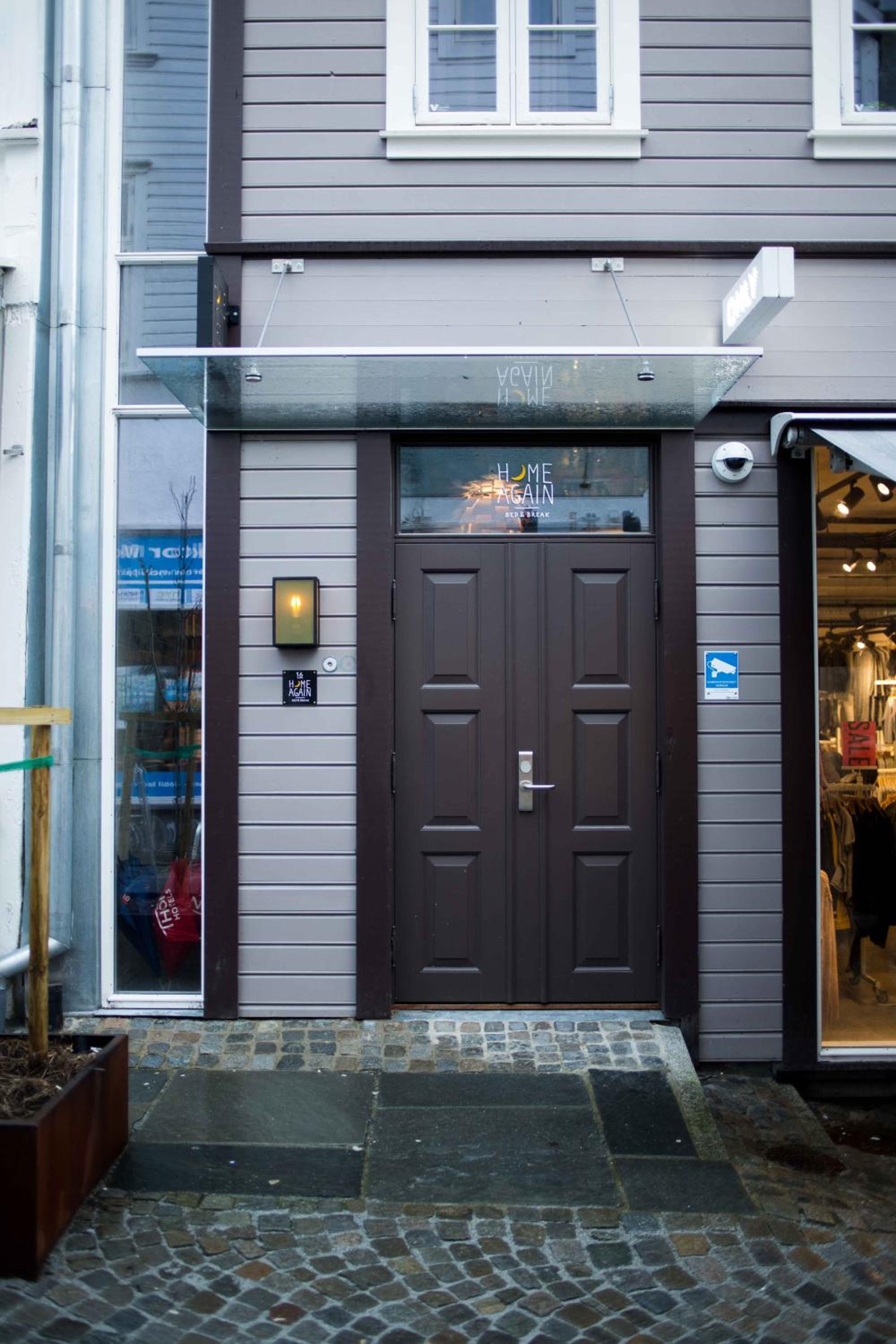 Hotel Home Again Apartments Nygata 16 - Image 1