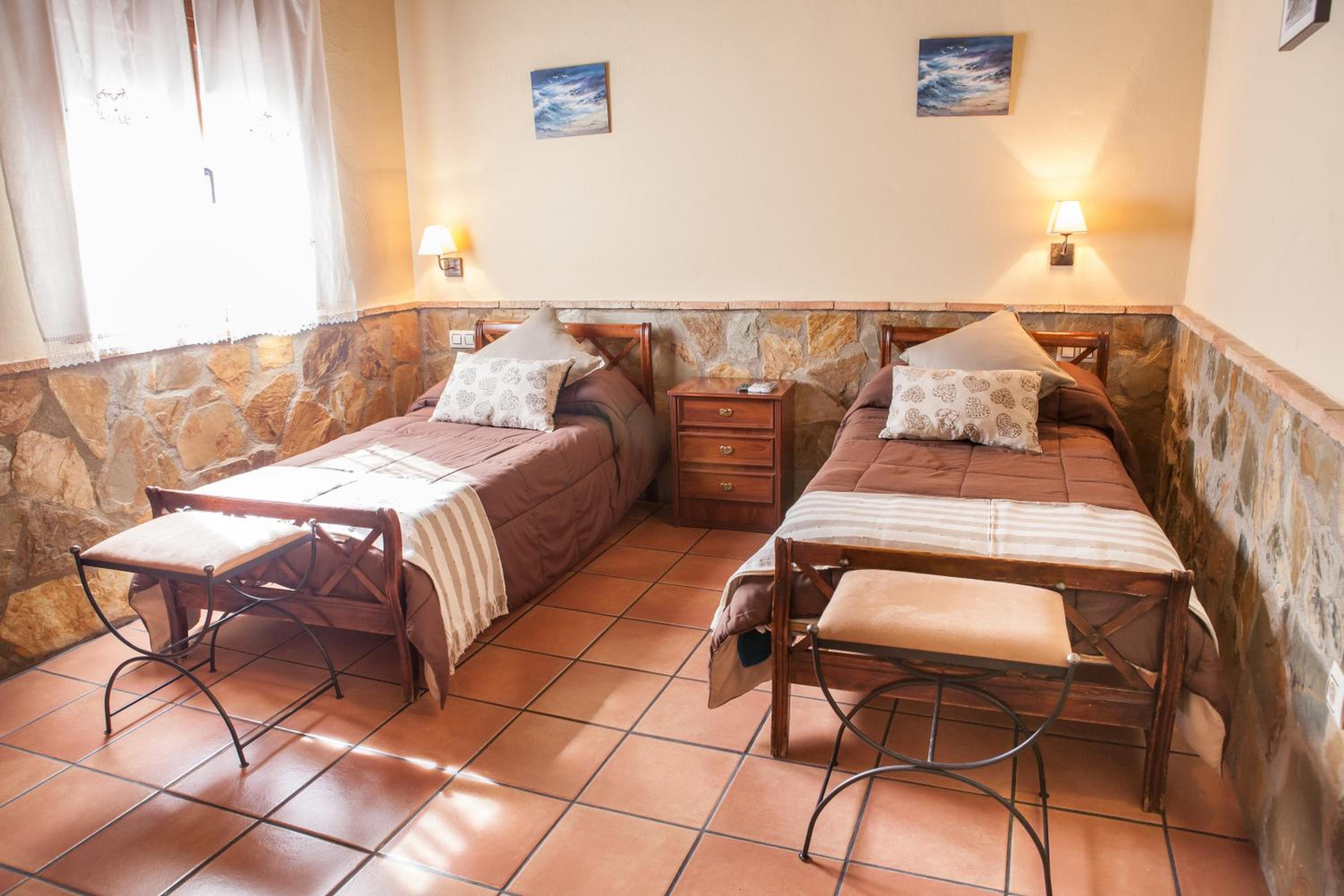 Casas Rurales La Dehesa
