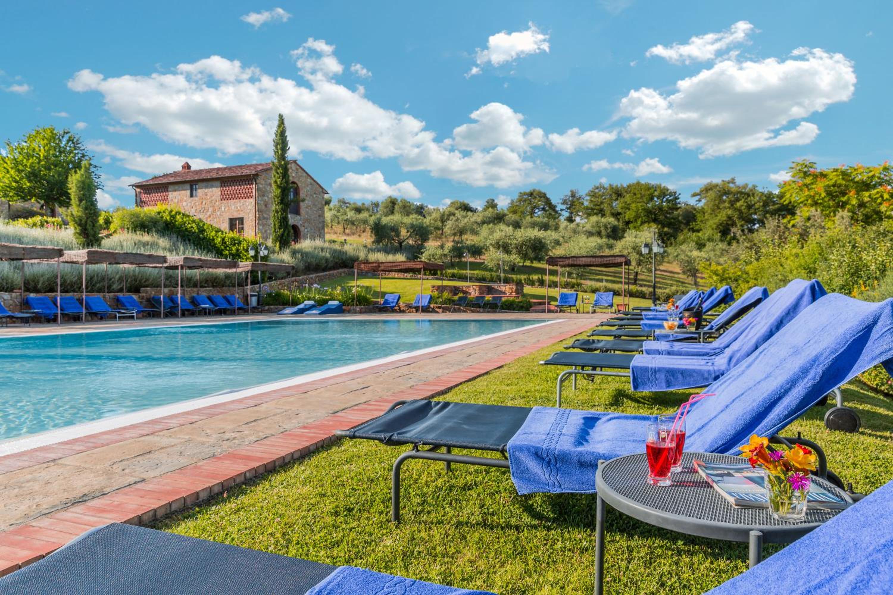 Poggio Cennina Resort & I Borghi della Selvaccia