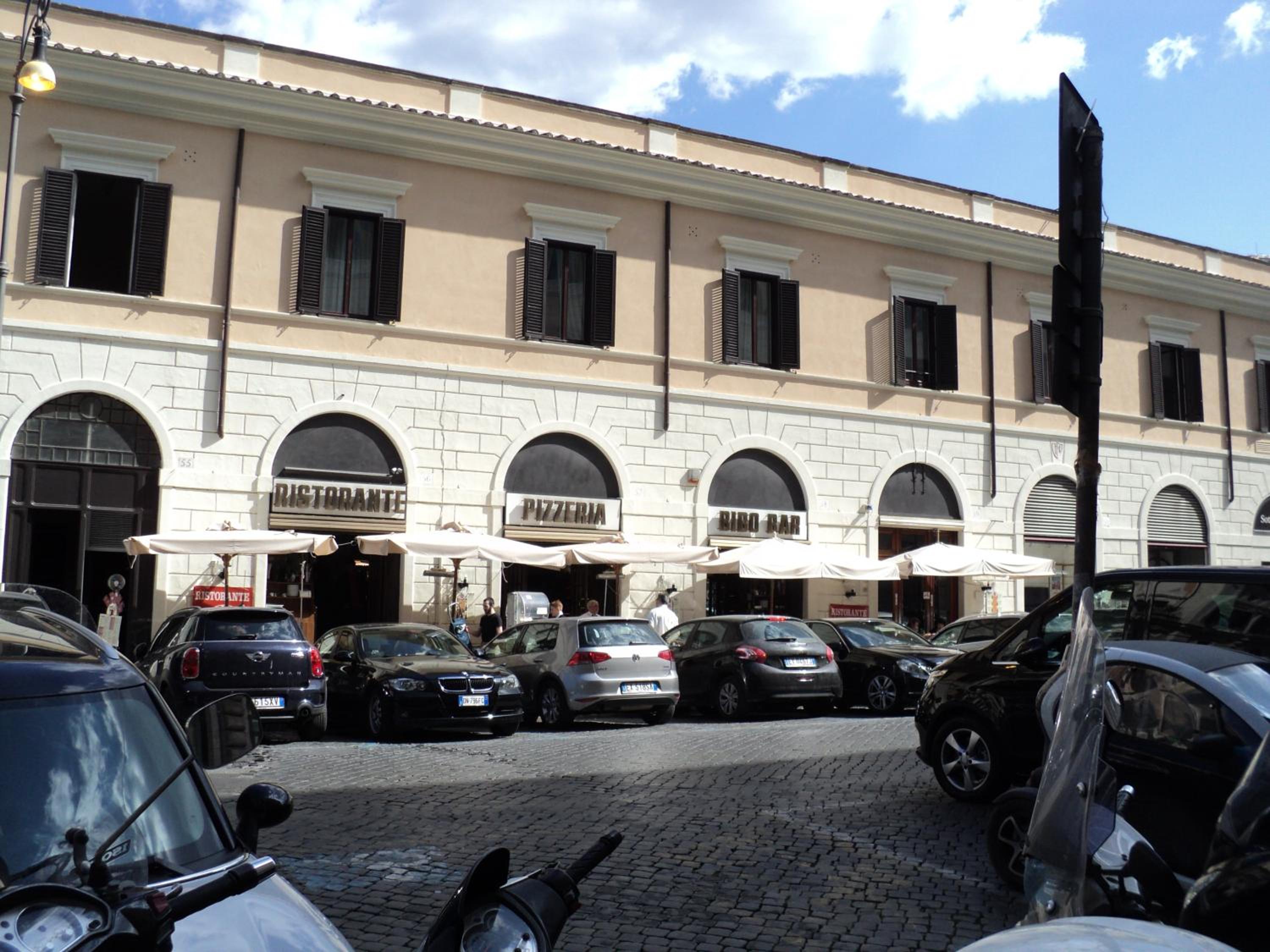 Piazza Venezia Suite and Terrace