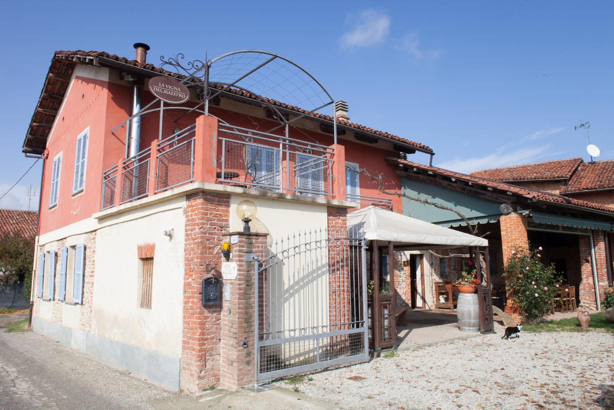 La Vigna Del Maestro view 3