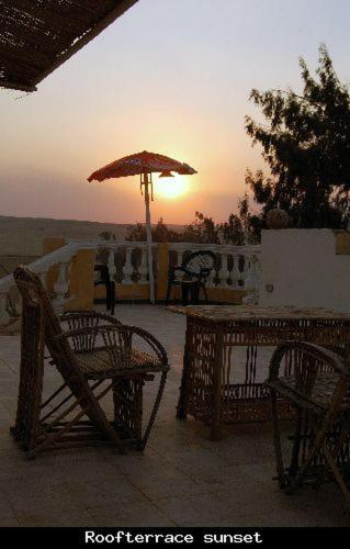 Sakkara pyramid inn hotel