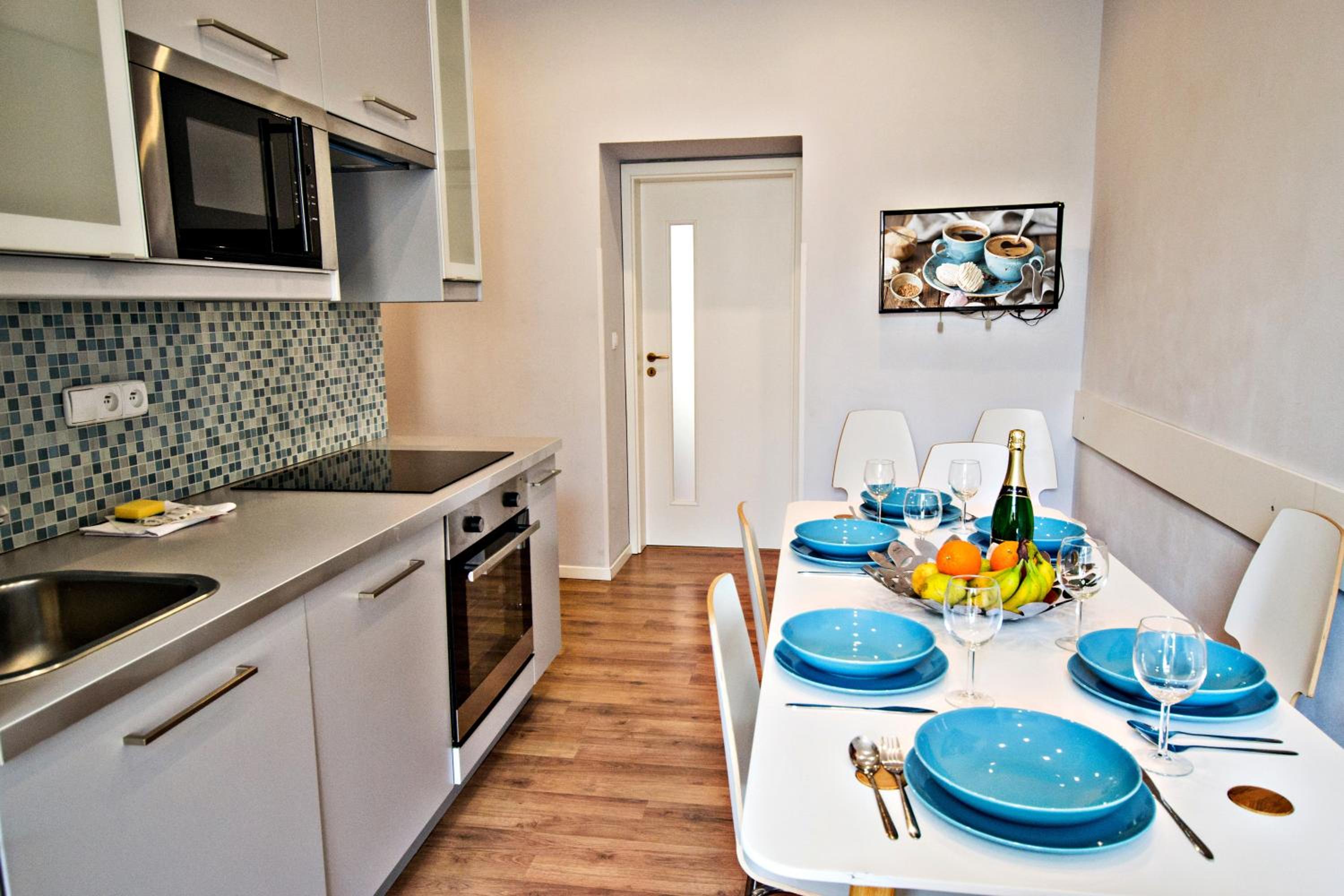 Business Class Ruterra Suite
