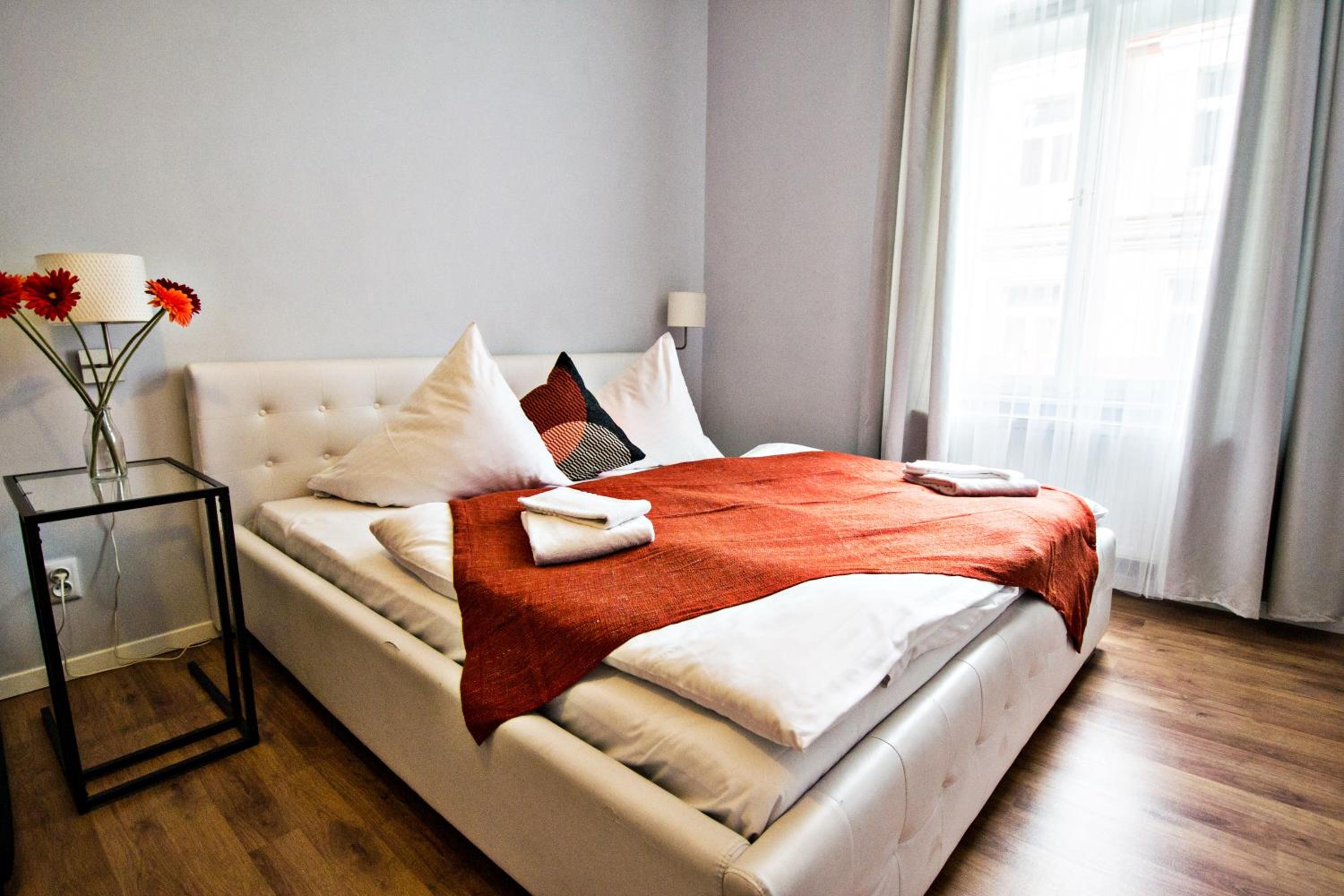 Business Class Ruterra Suite