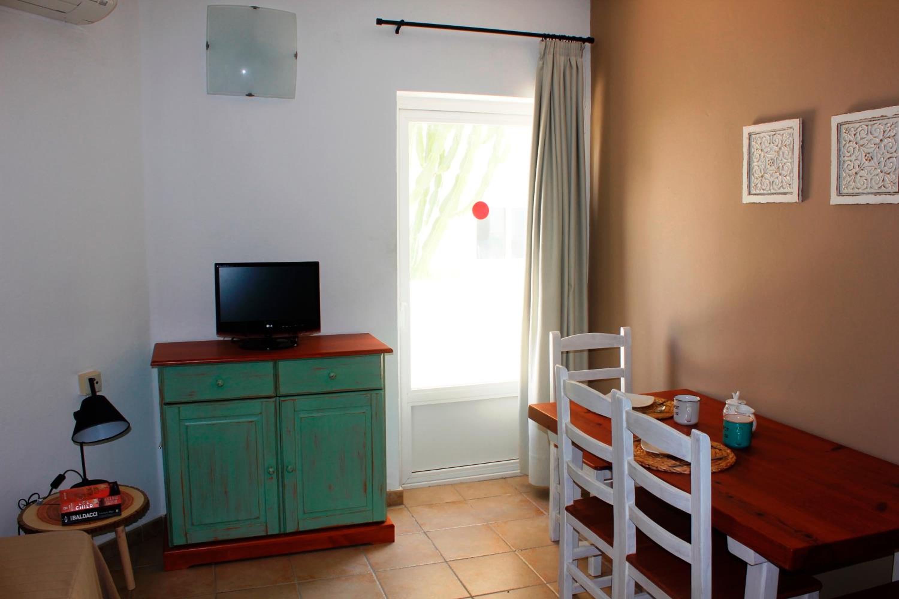Apartamentos Timon - Emar Hotels