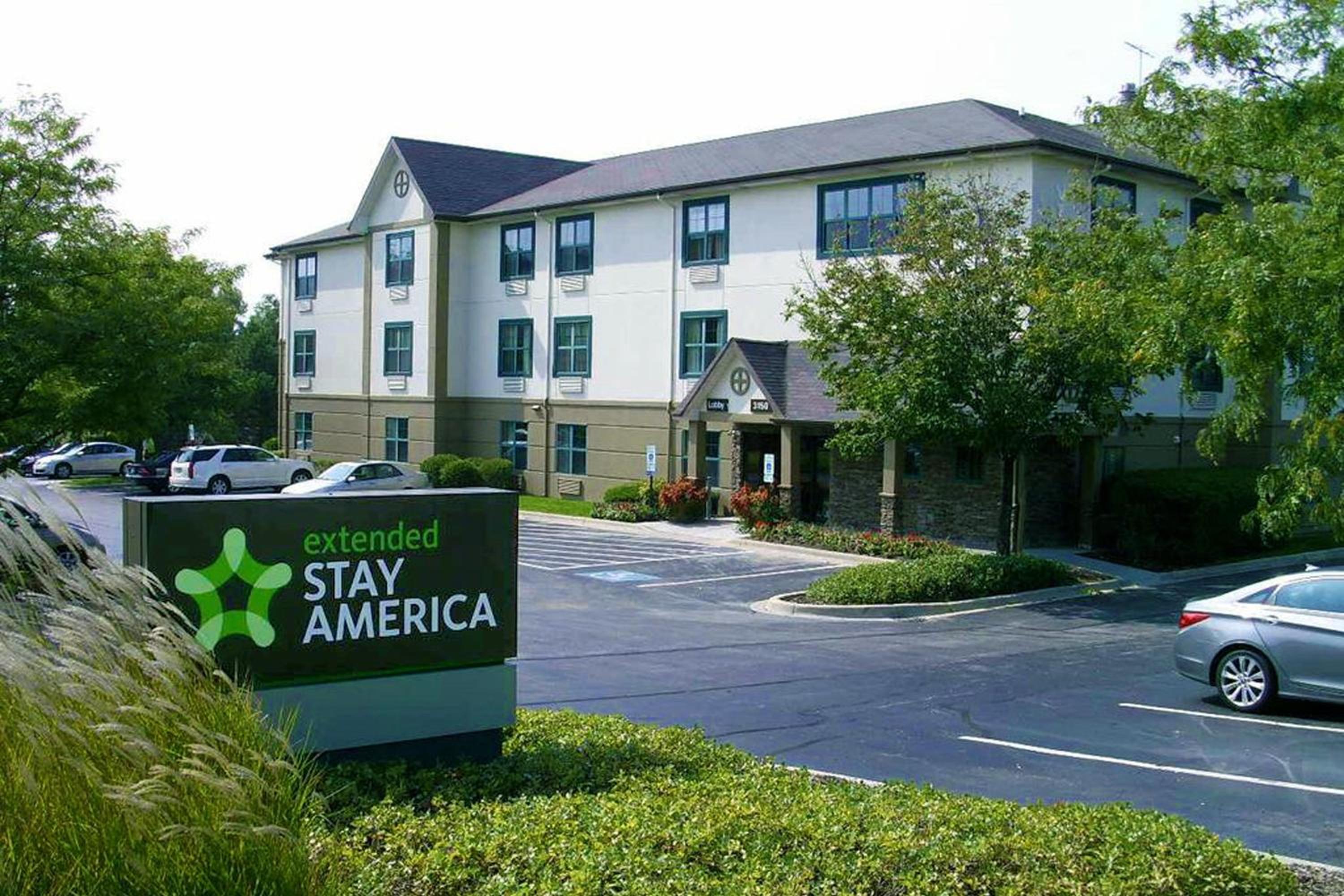 Downers Grove Vacations - Extended Stay America Select Suites - Chicago - Downers Grove - Property Image 6