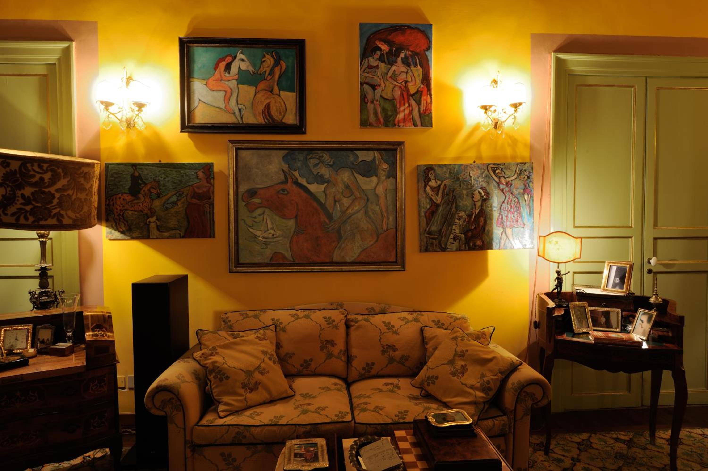 lounge