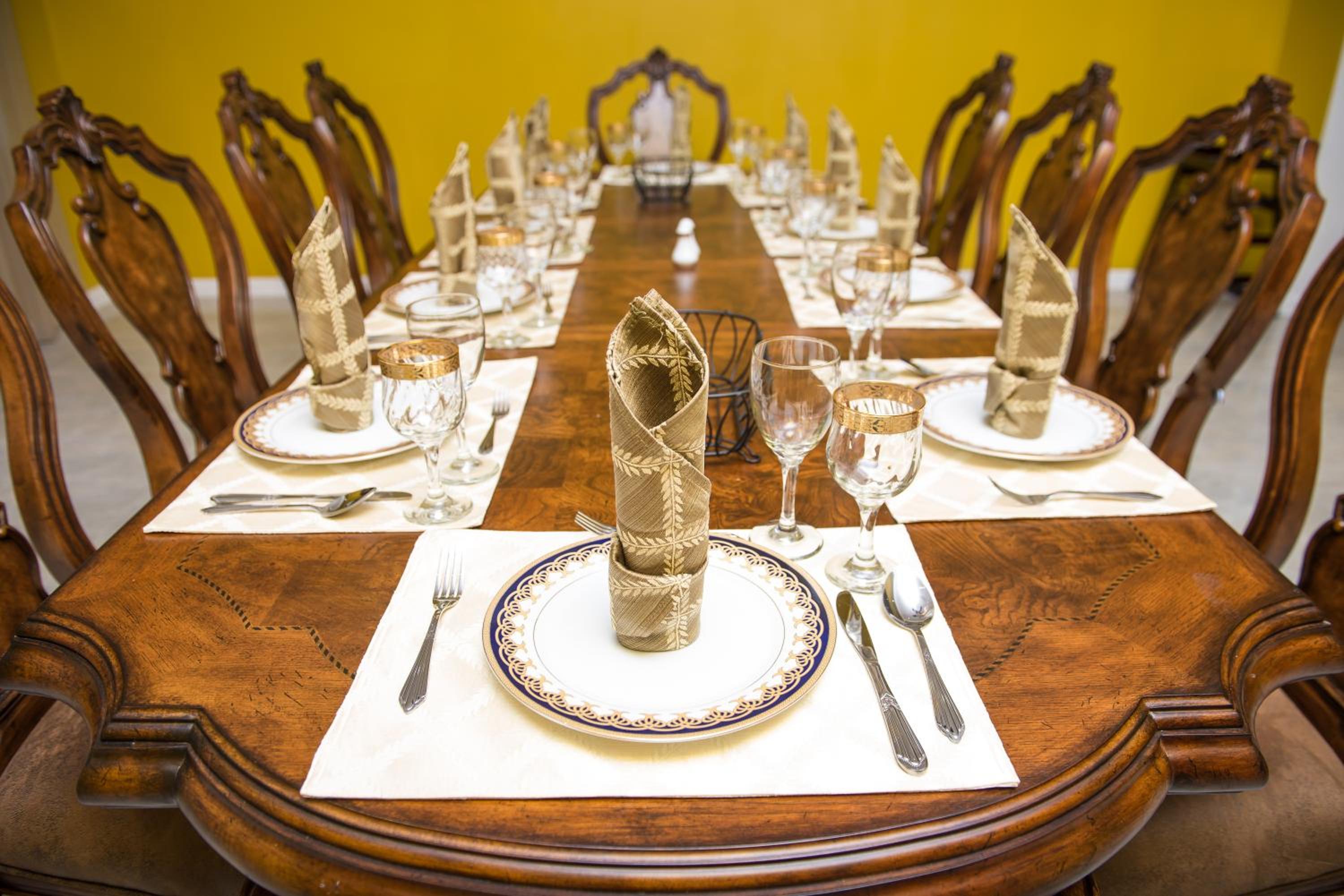 dining