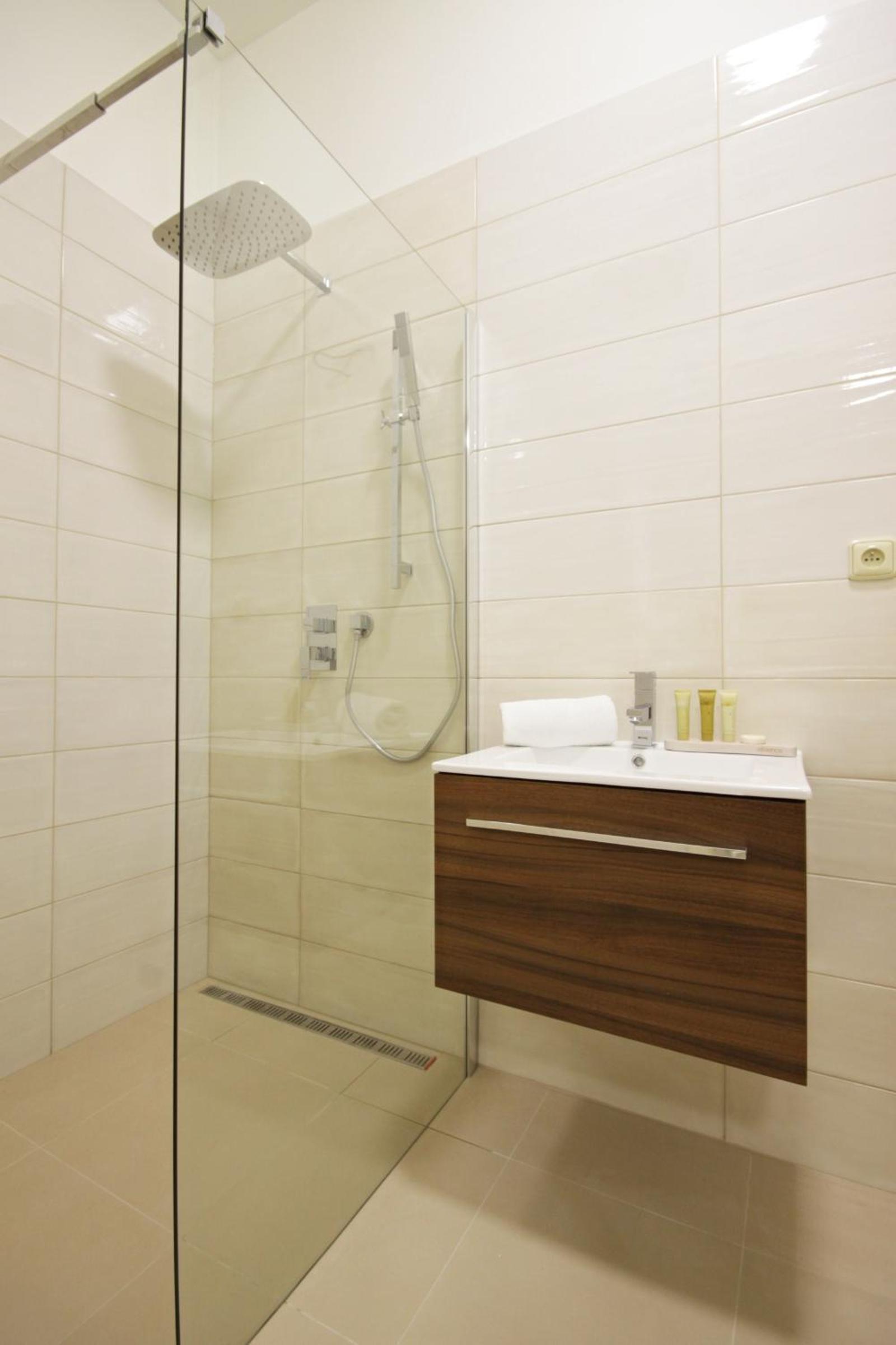 Alveo Suites